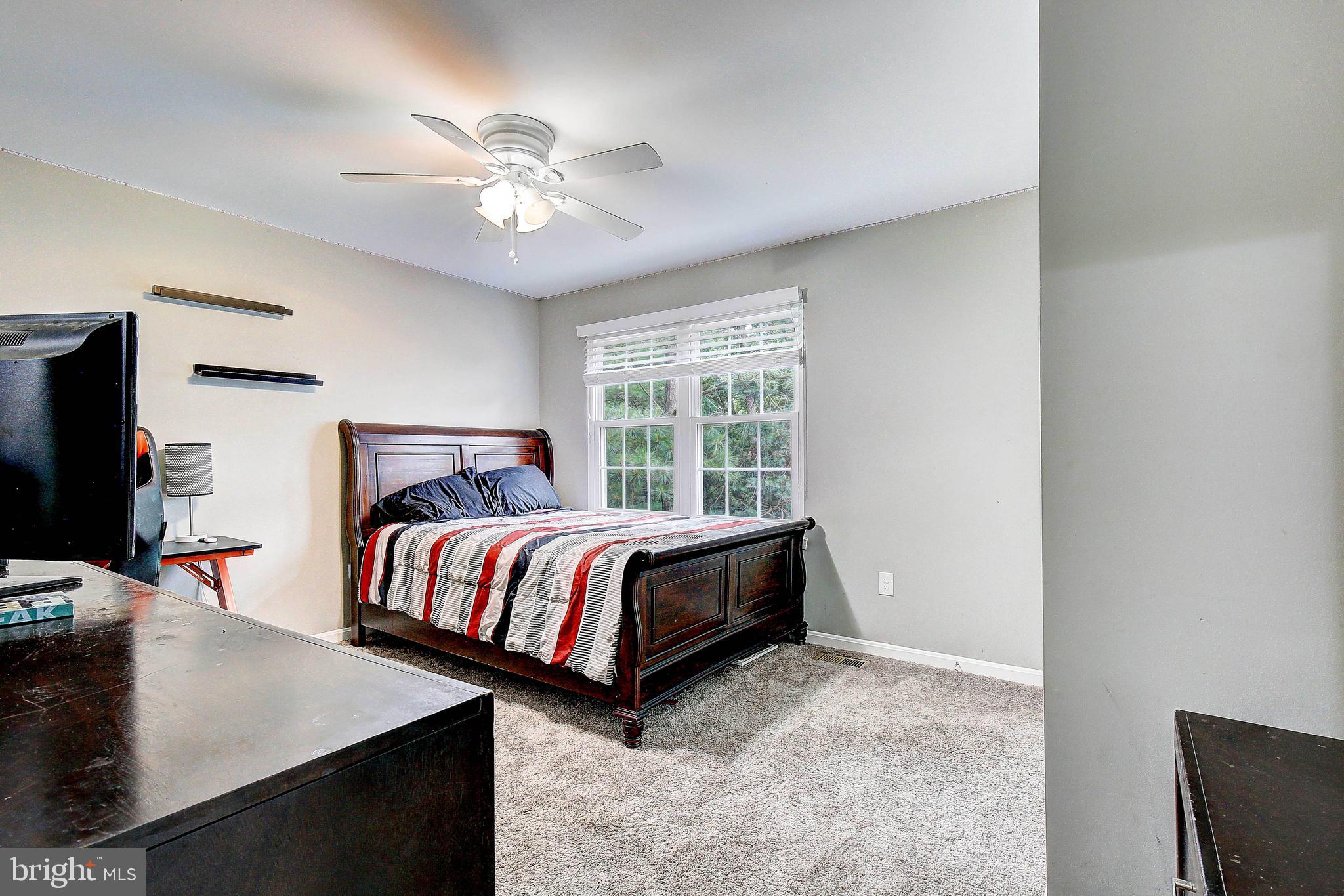 THE PROVINCES - Residential