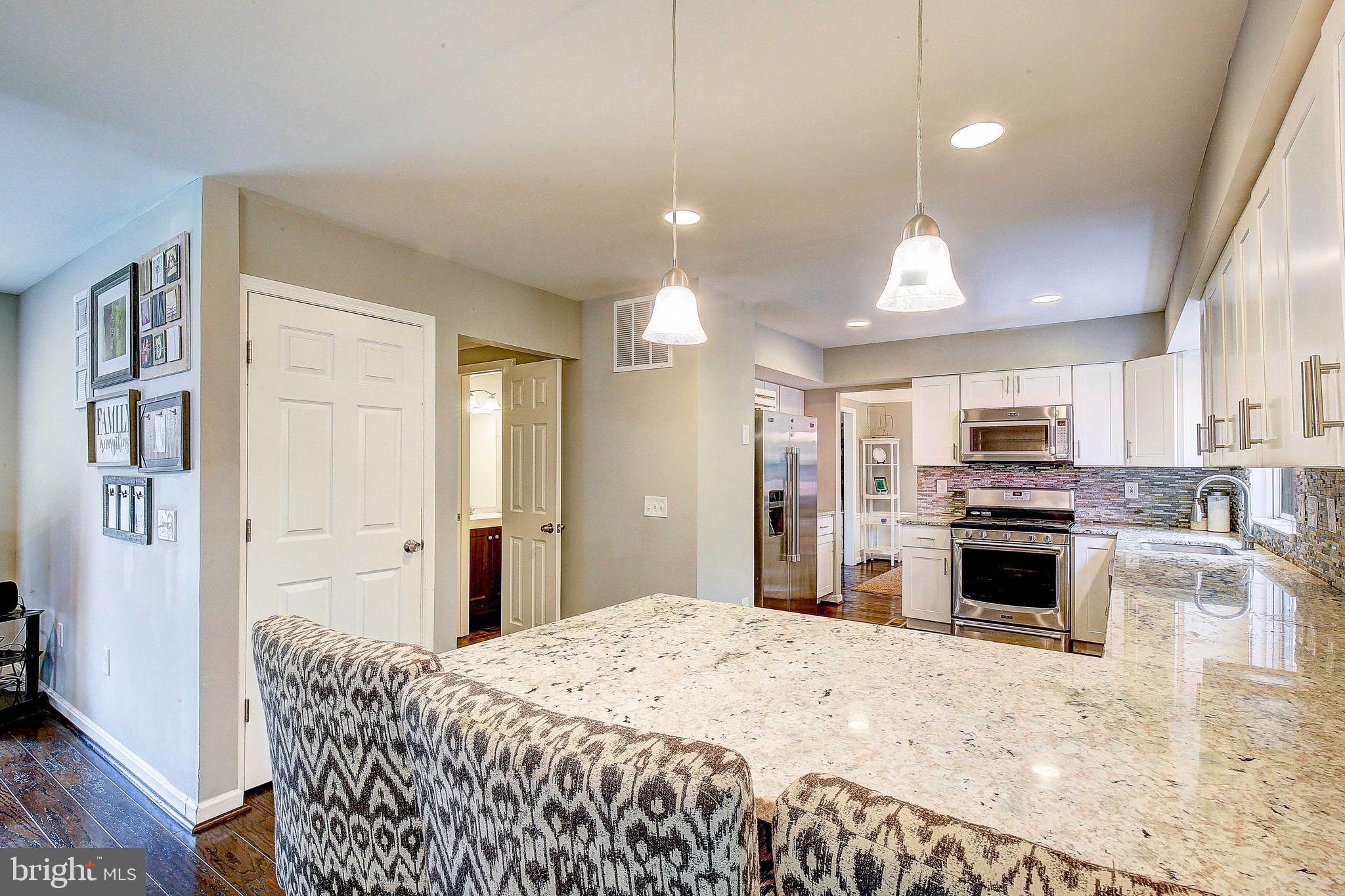 THE PROVINCES - Residential