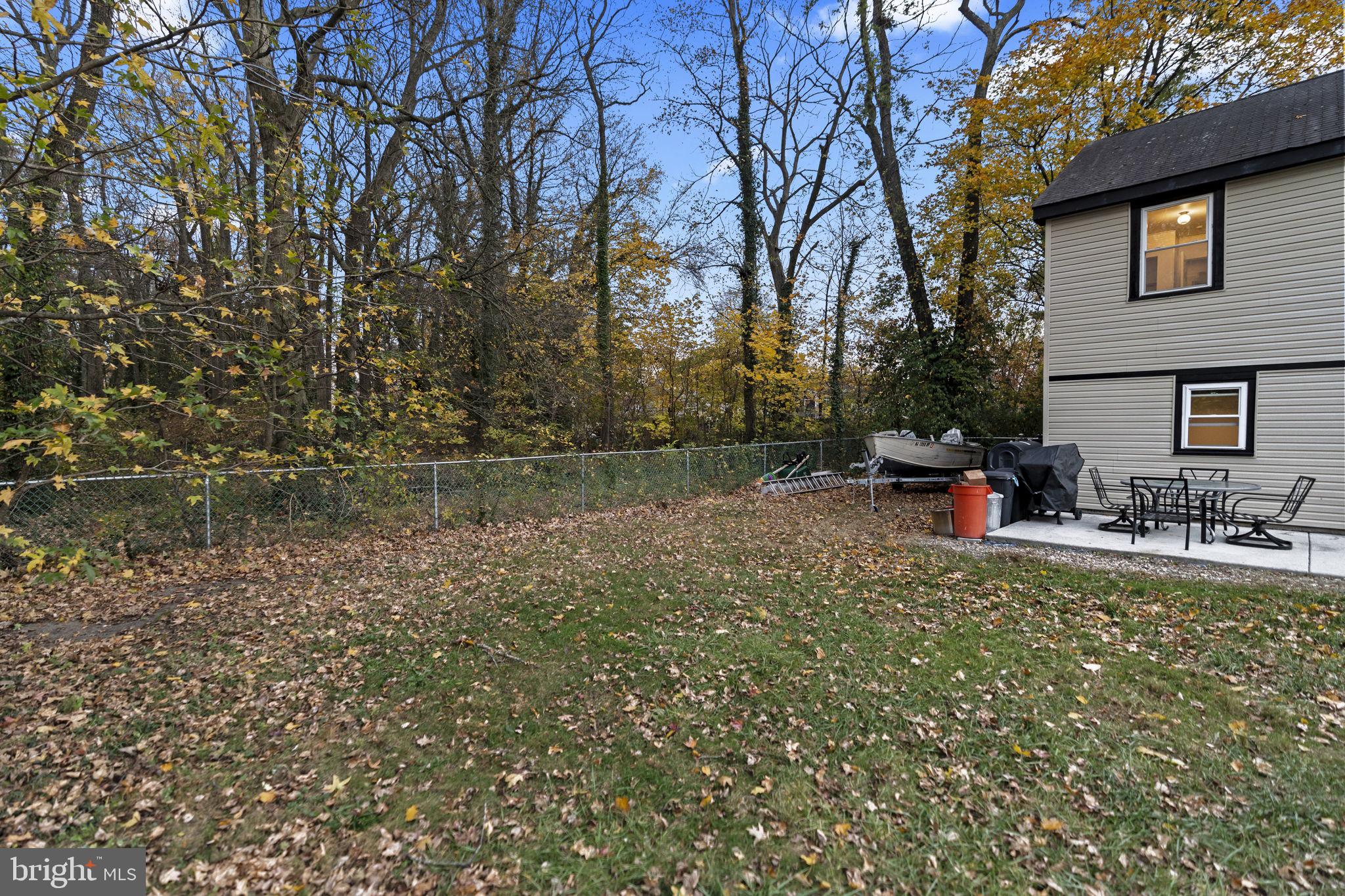 15 N MILLER AVENUE 1/2