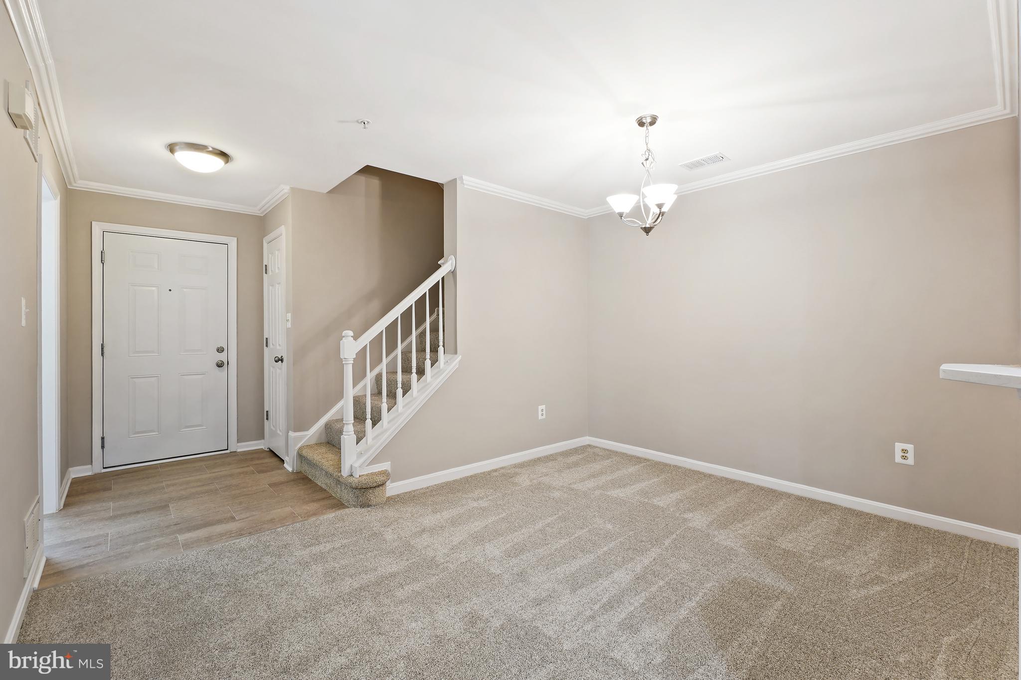 RIVERSTONE - Residential
