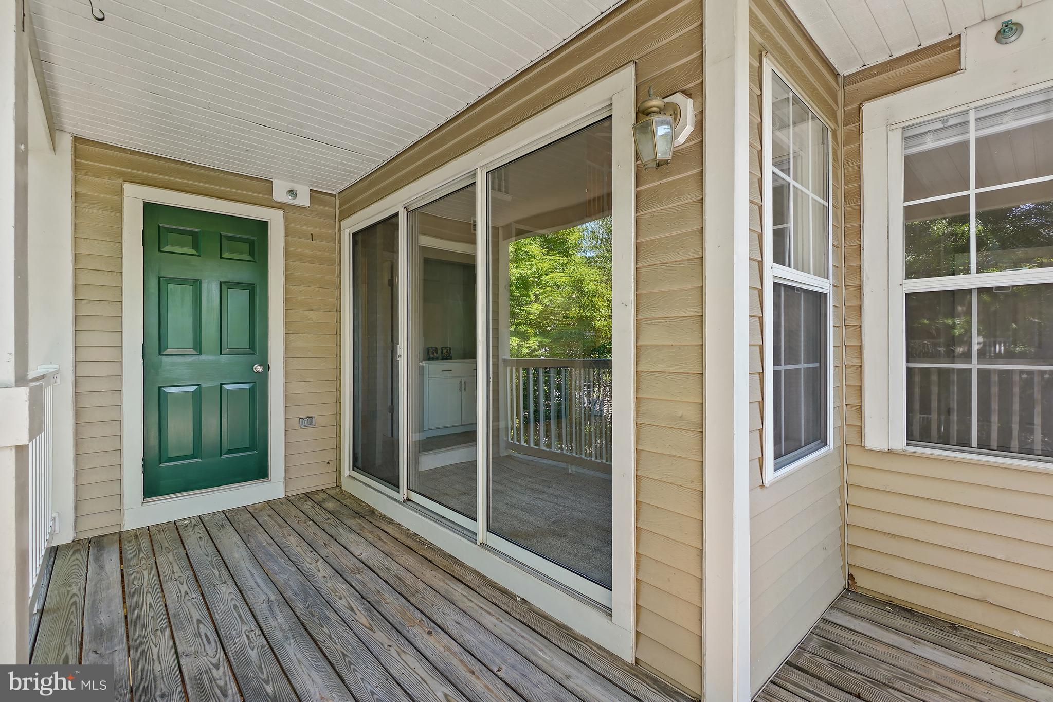 RIVERSTONE - Residential