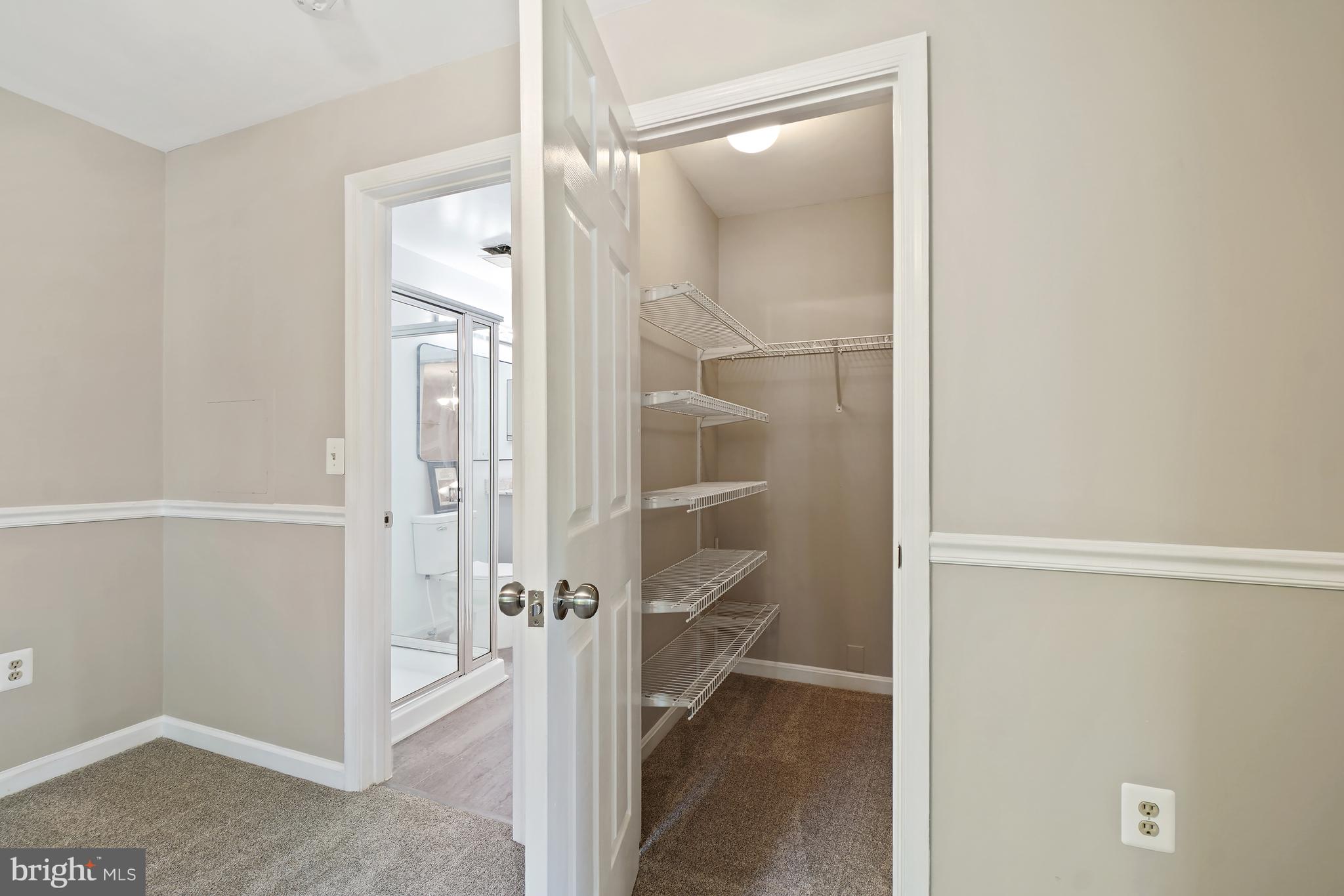 RIVERSTONE - Residential