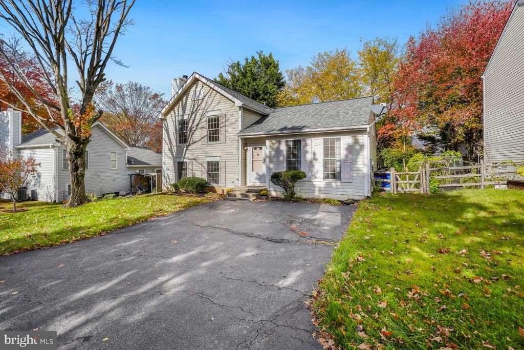 Photo of 11545 Scottsbury Terrace, GERMANTOWN, MD 20876 (MLS # MDMC2206642)