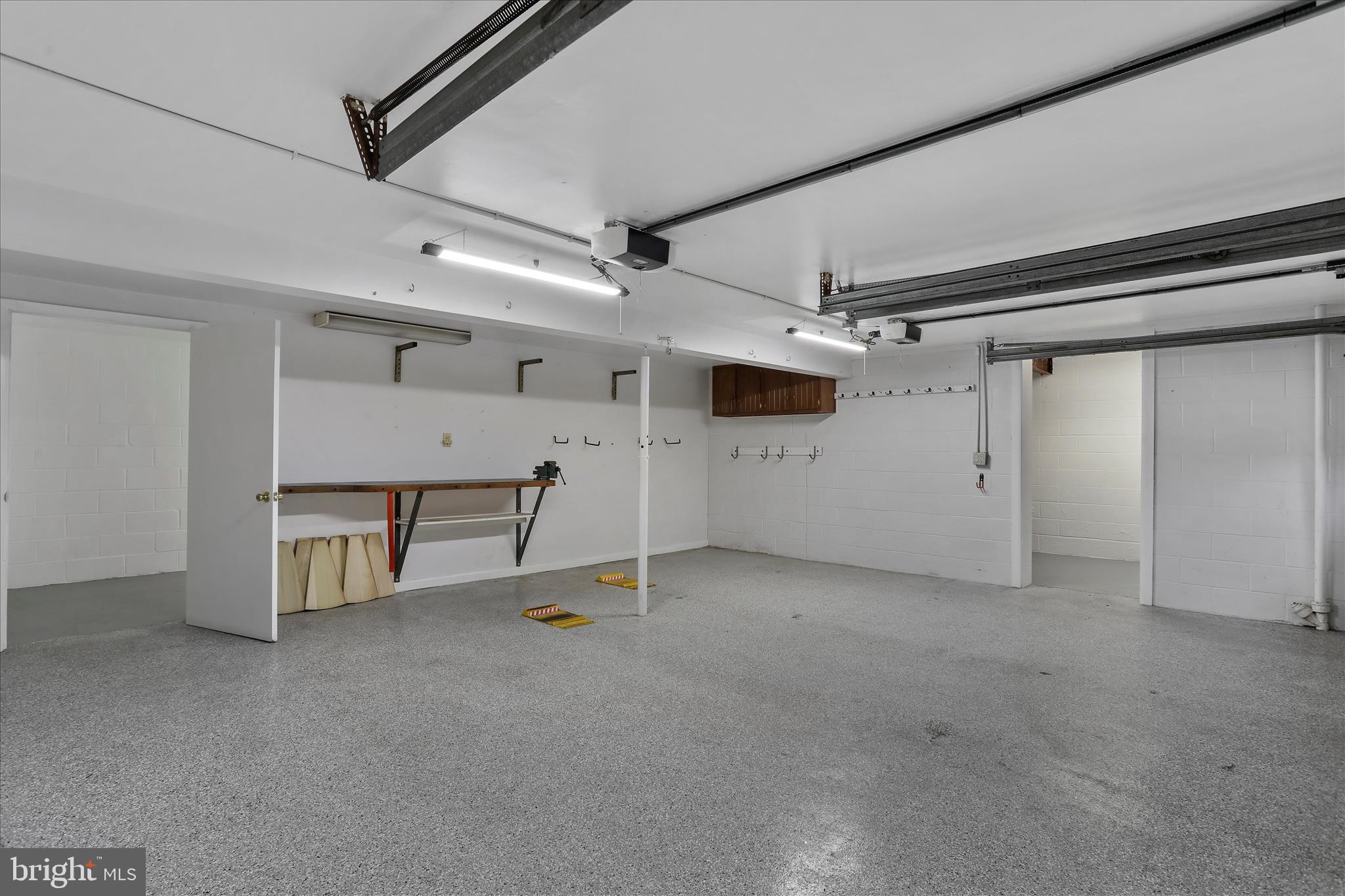 GREENHILL ACRES - Residential