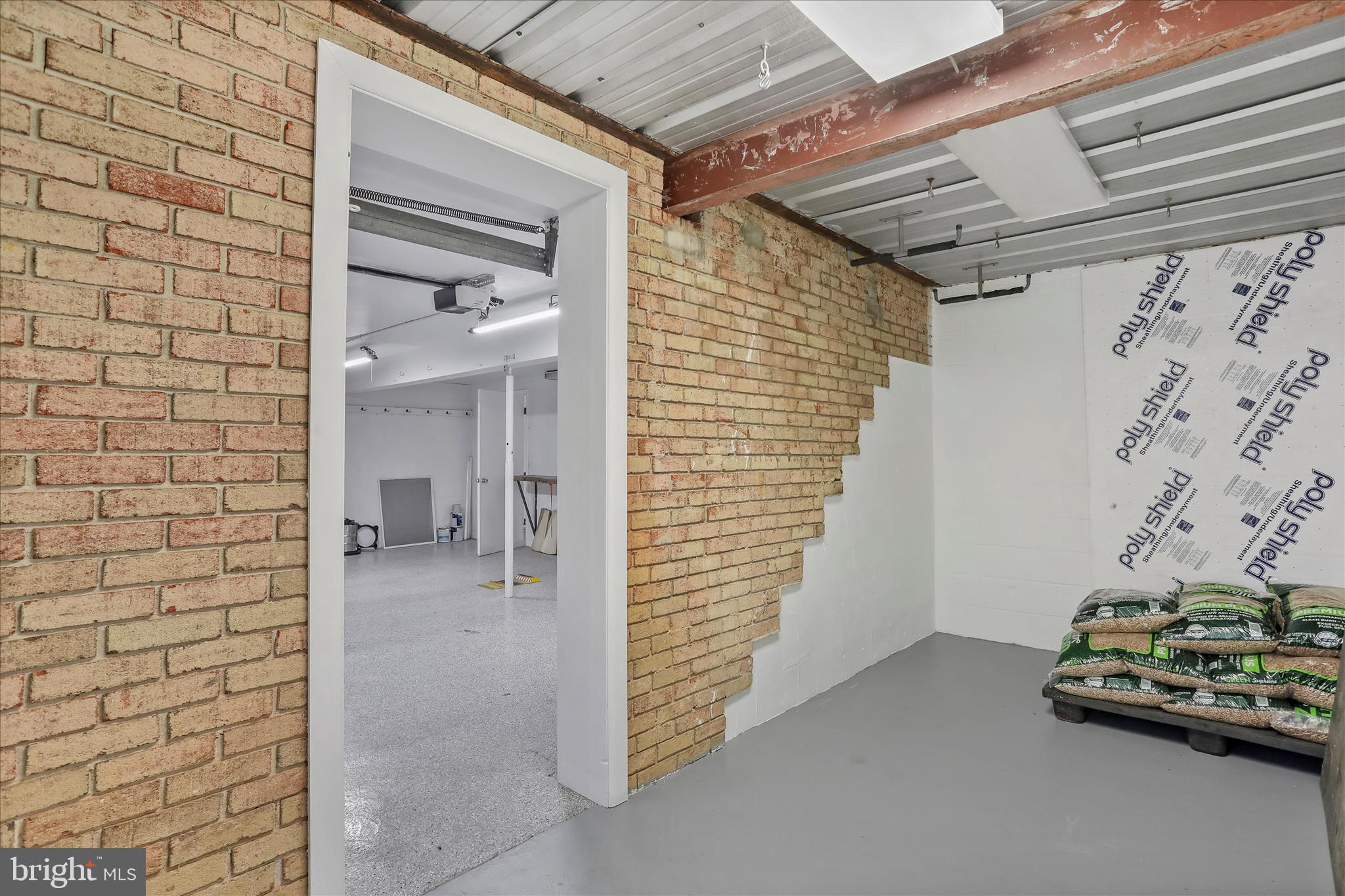 GREENHILL ACRES - Residential