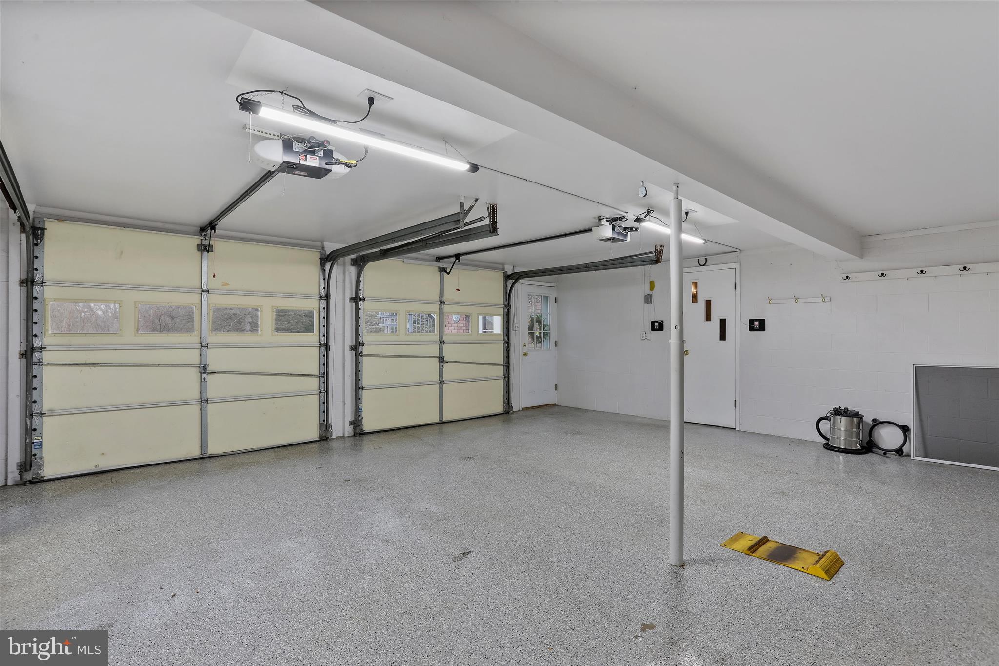 GREENHILL ACRES - Residential