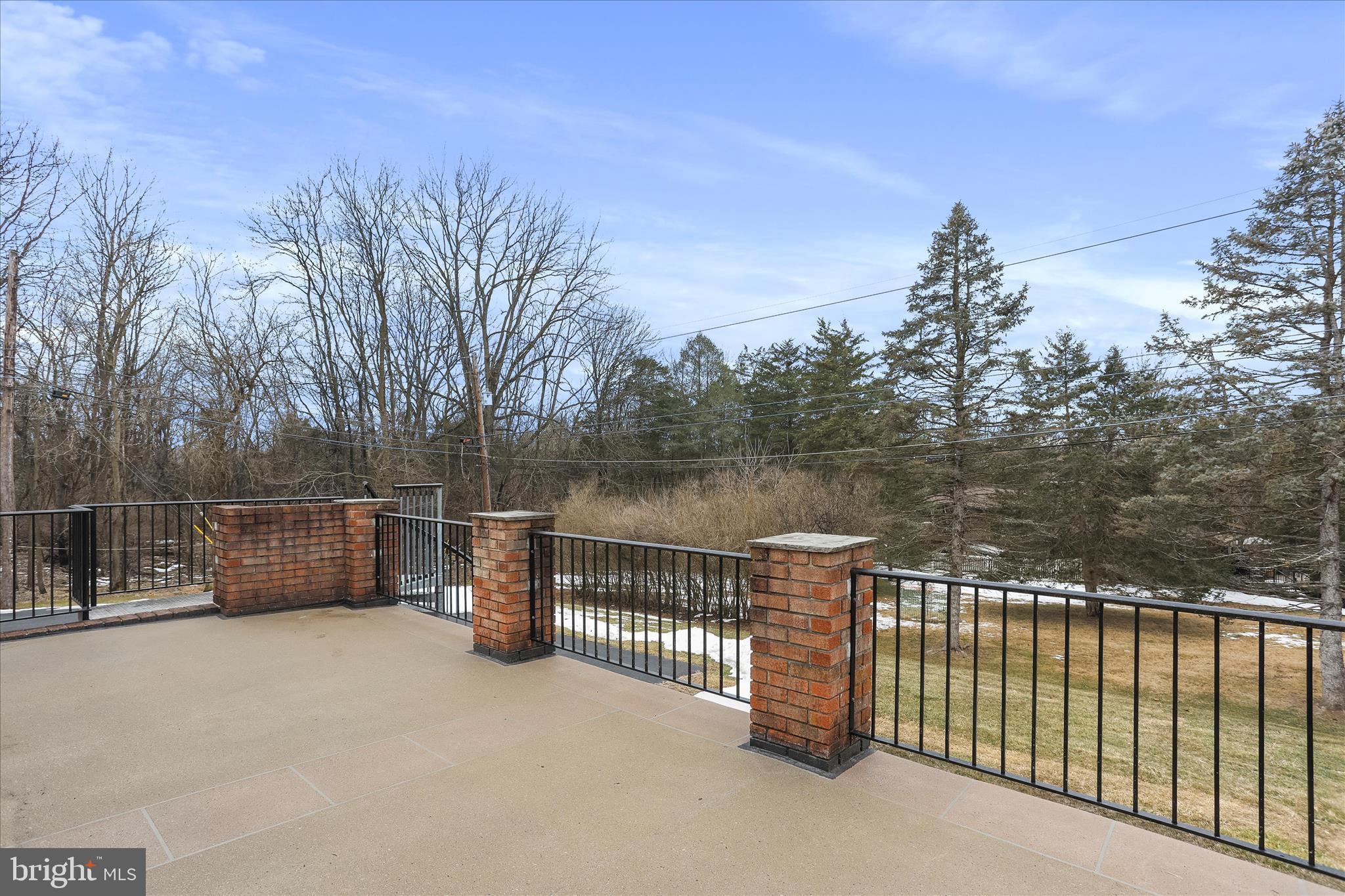 GREENHILL ACRES - Residential