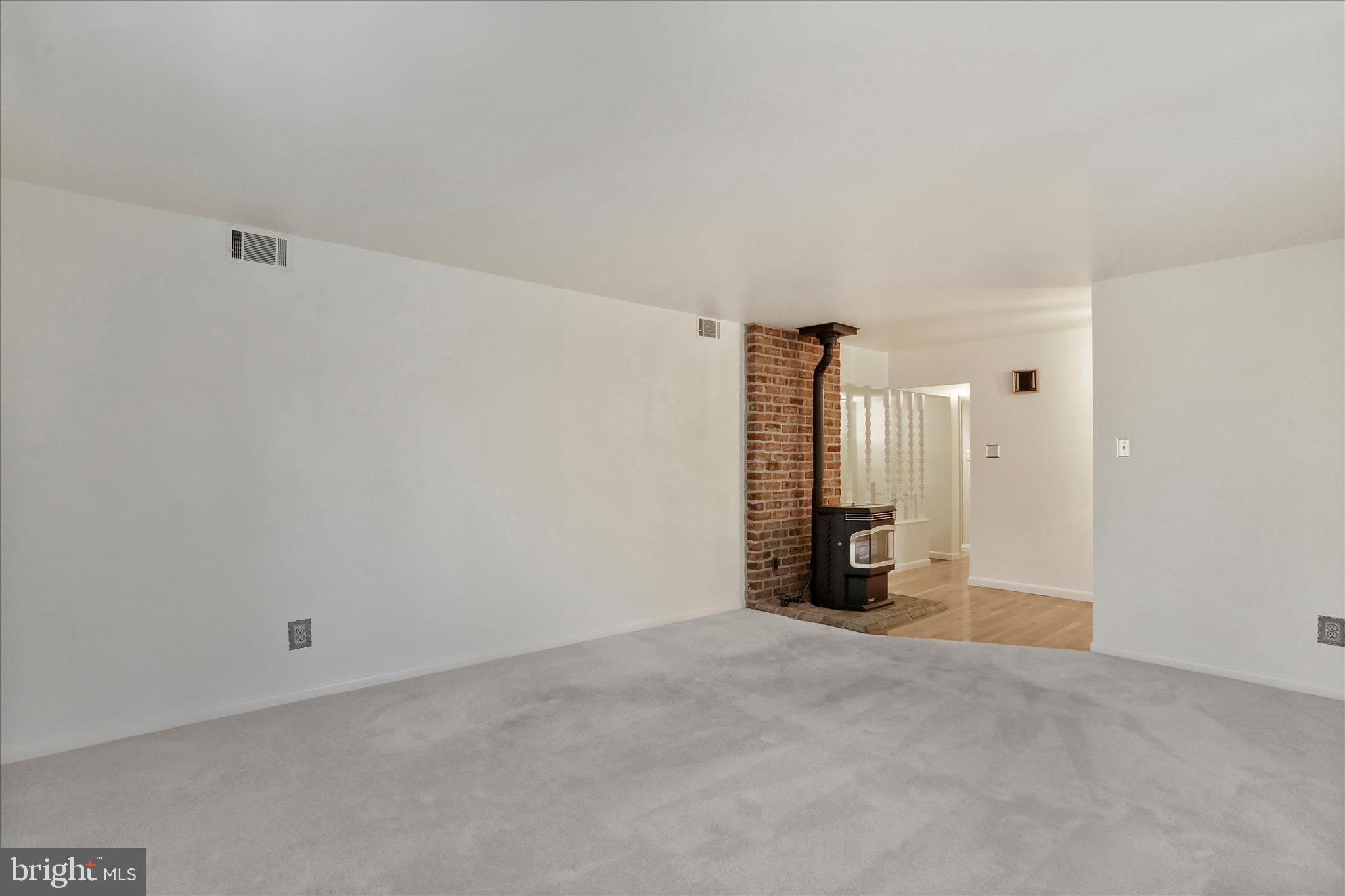 GREENHILL ACRES - Residential