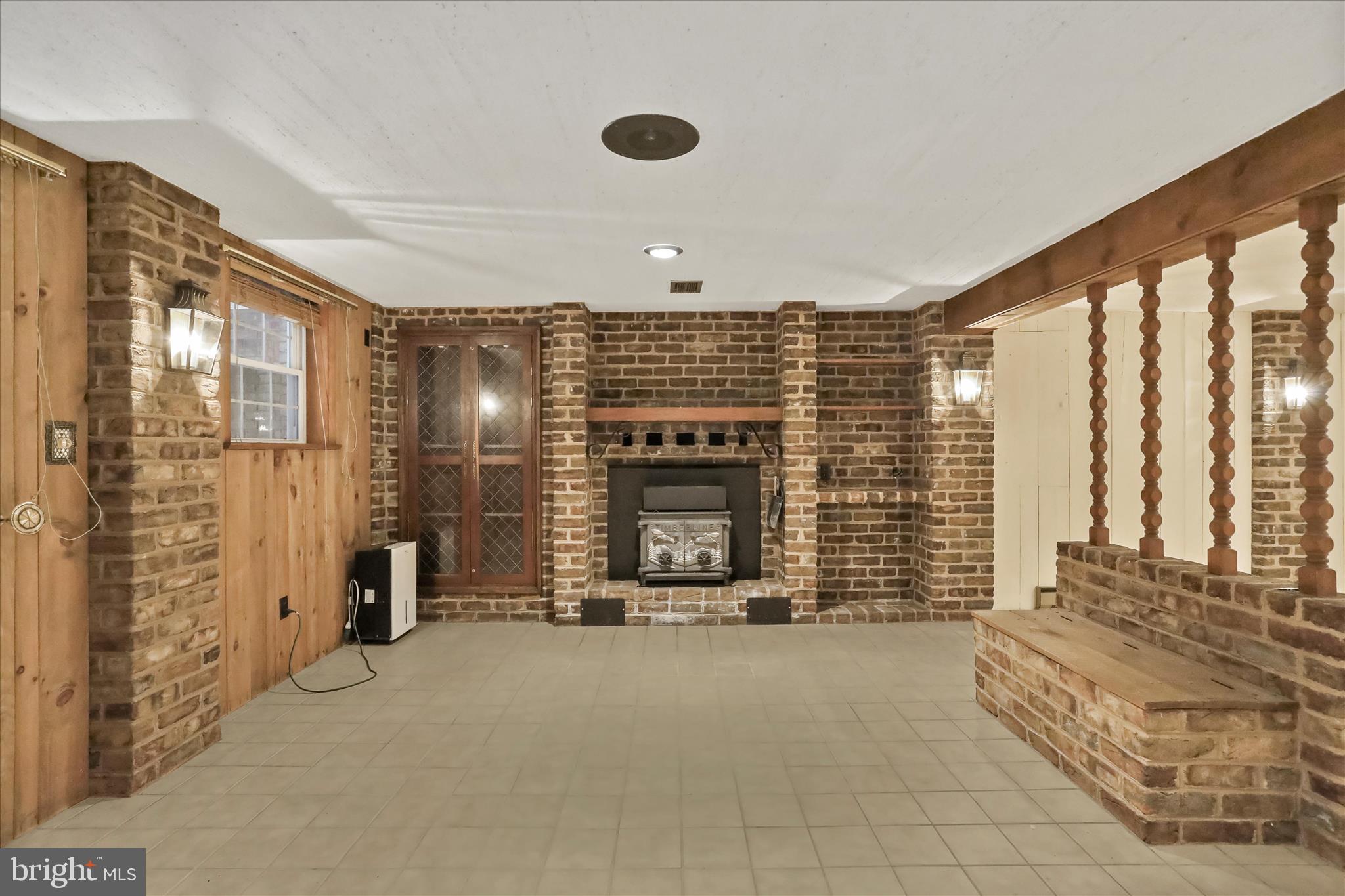 GREENHILL ACRES - Residential