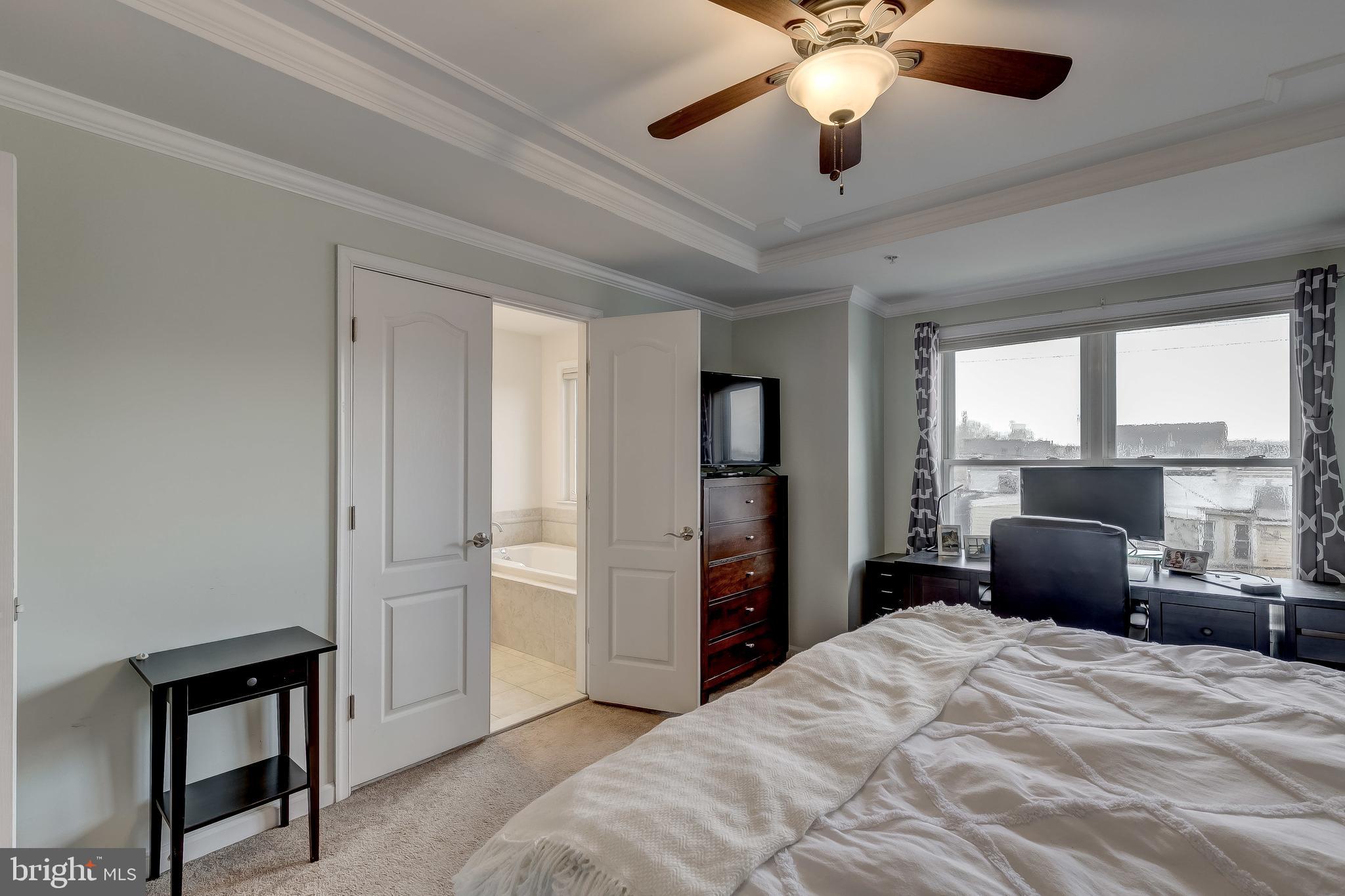 LOCUST POINT - Residential Lease