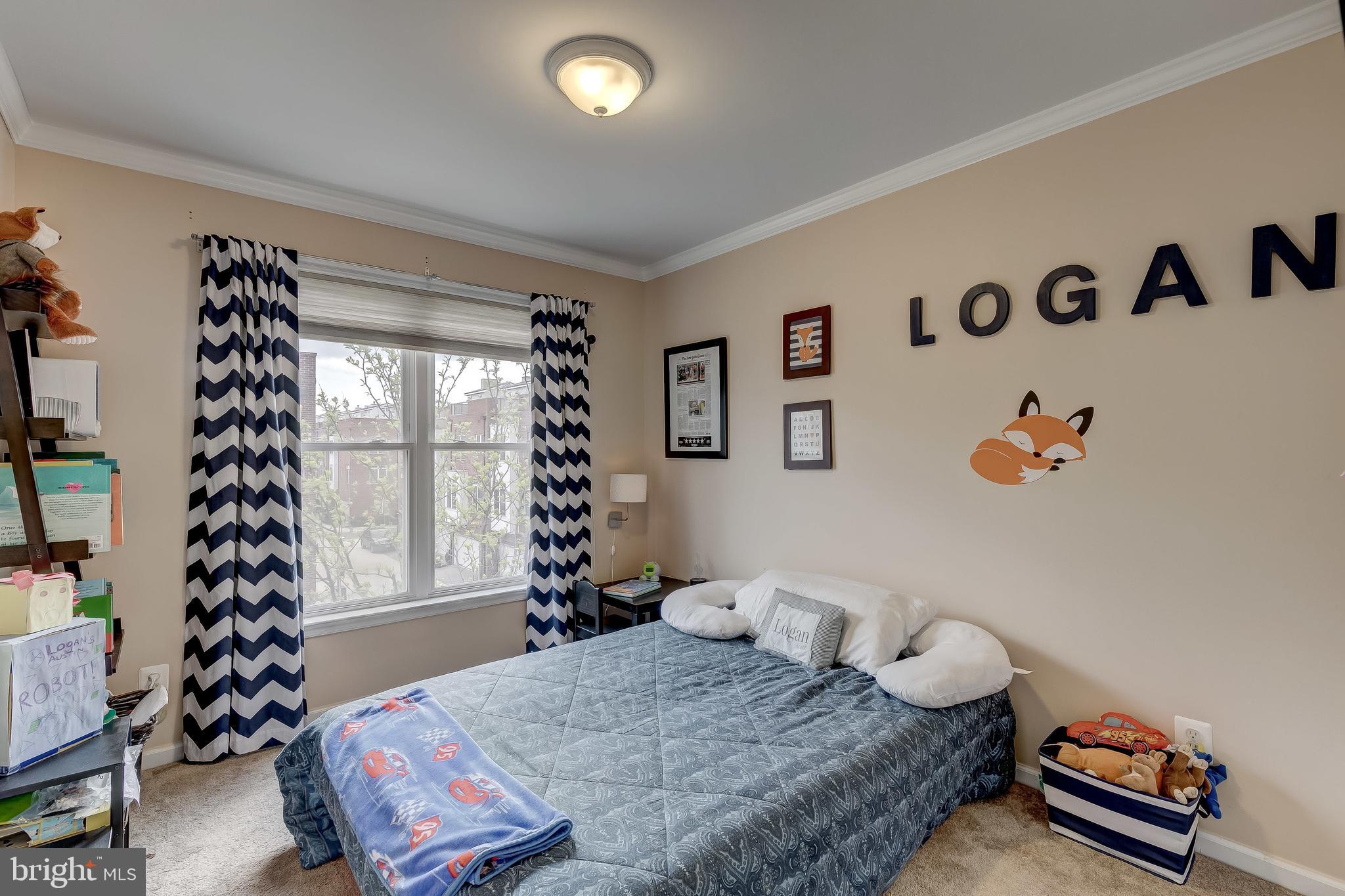 LOCUST POINT - Residential Lease