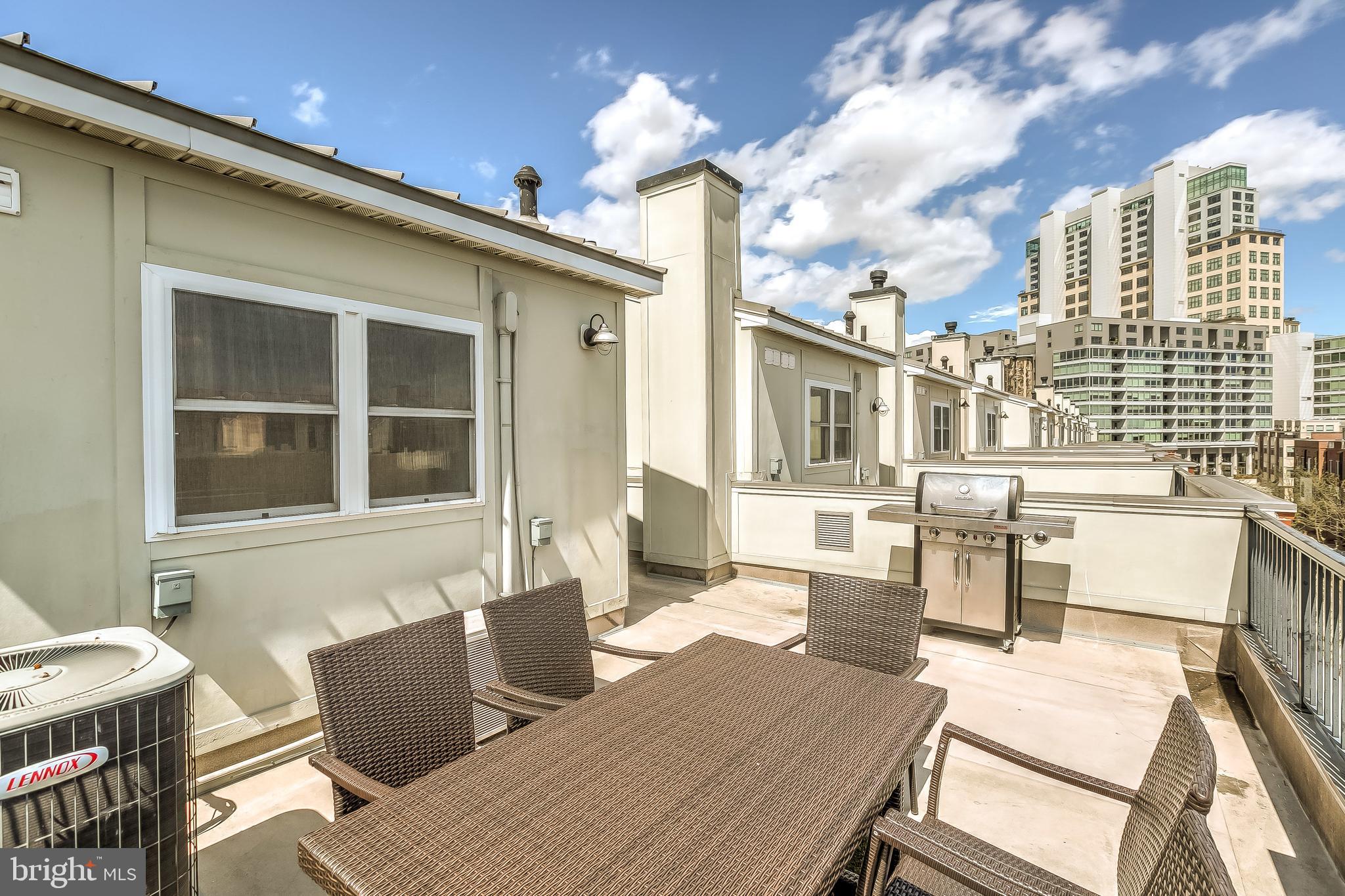 LOCUST POINT - Residential Lease