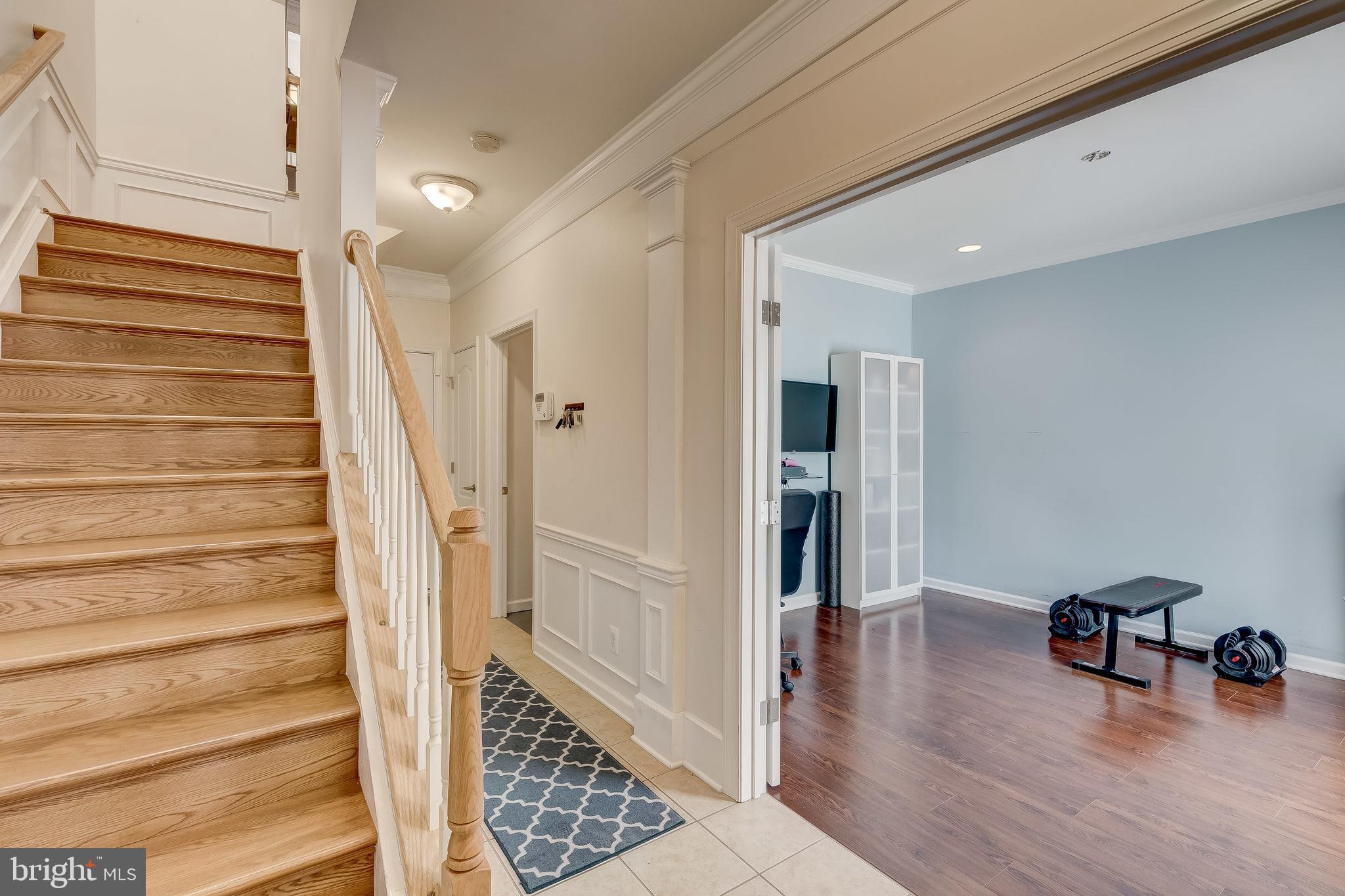 LOCUST POINT - Residential Lease