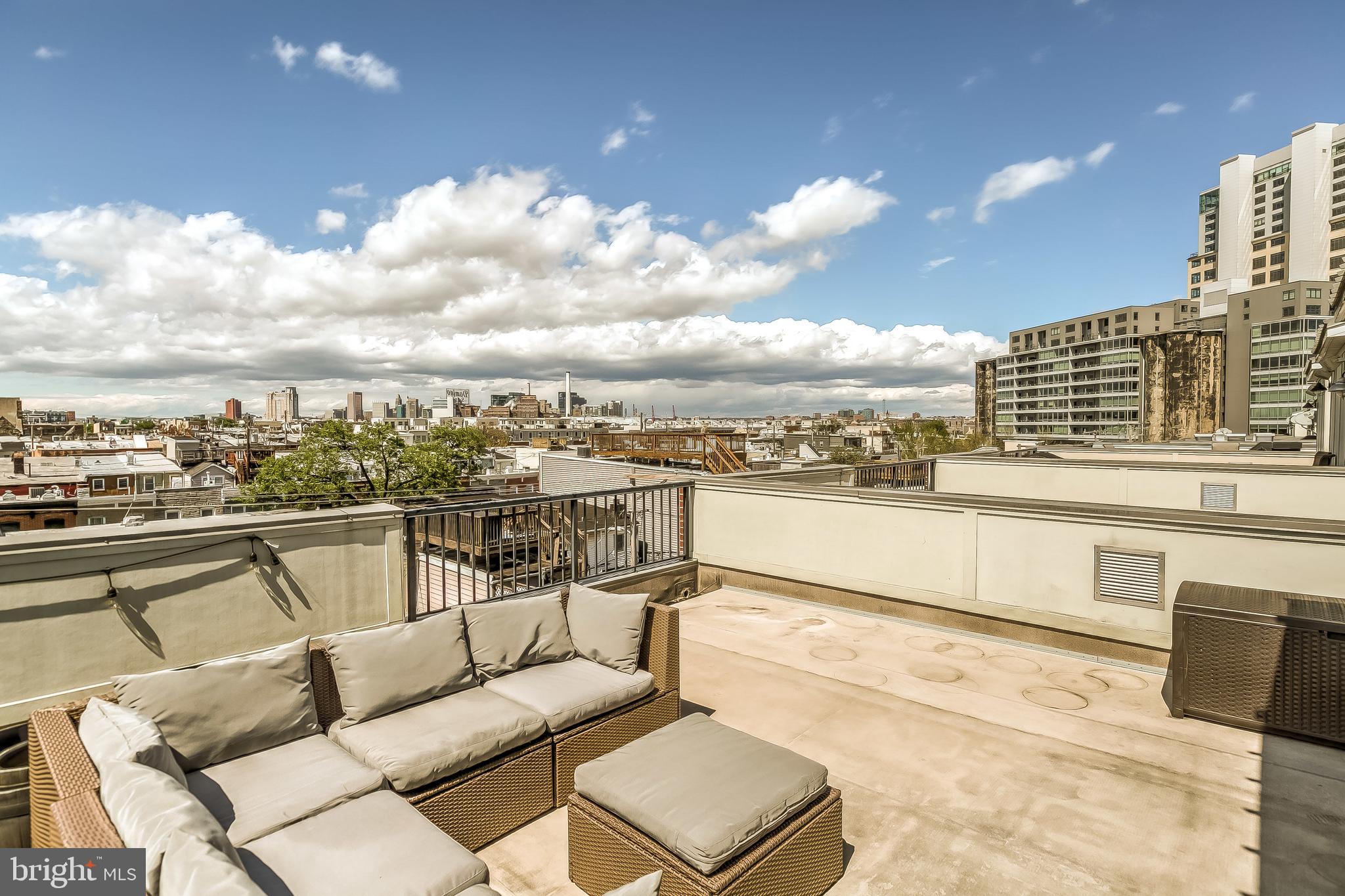 LOCUST POINT - Residential Lease