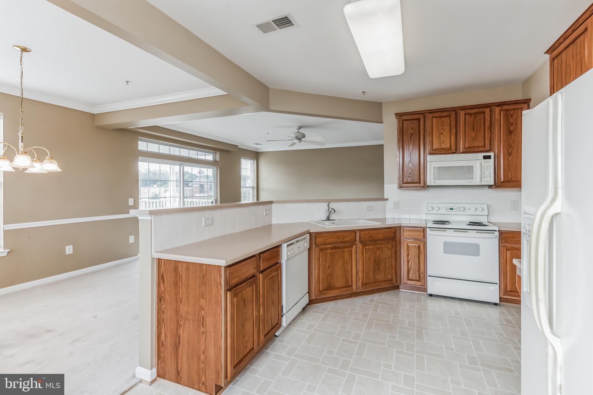 THE HAMLETS AT SOUTH RIVER COLONY - Residential