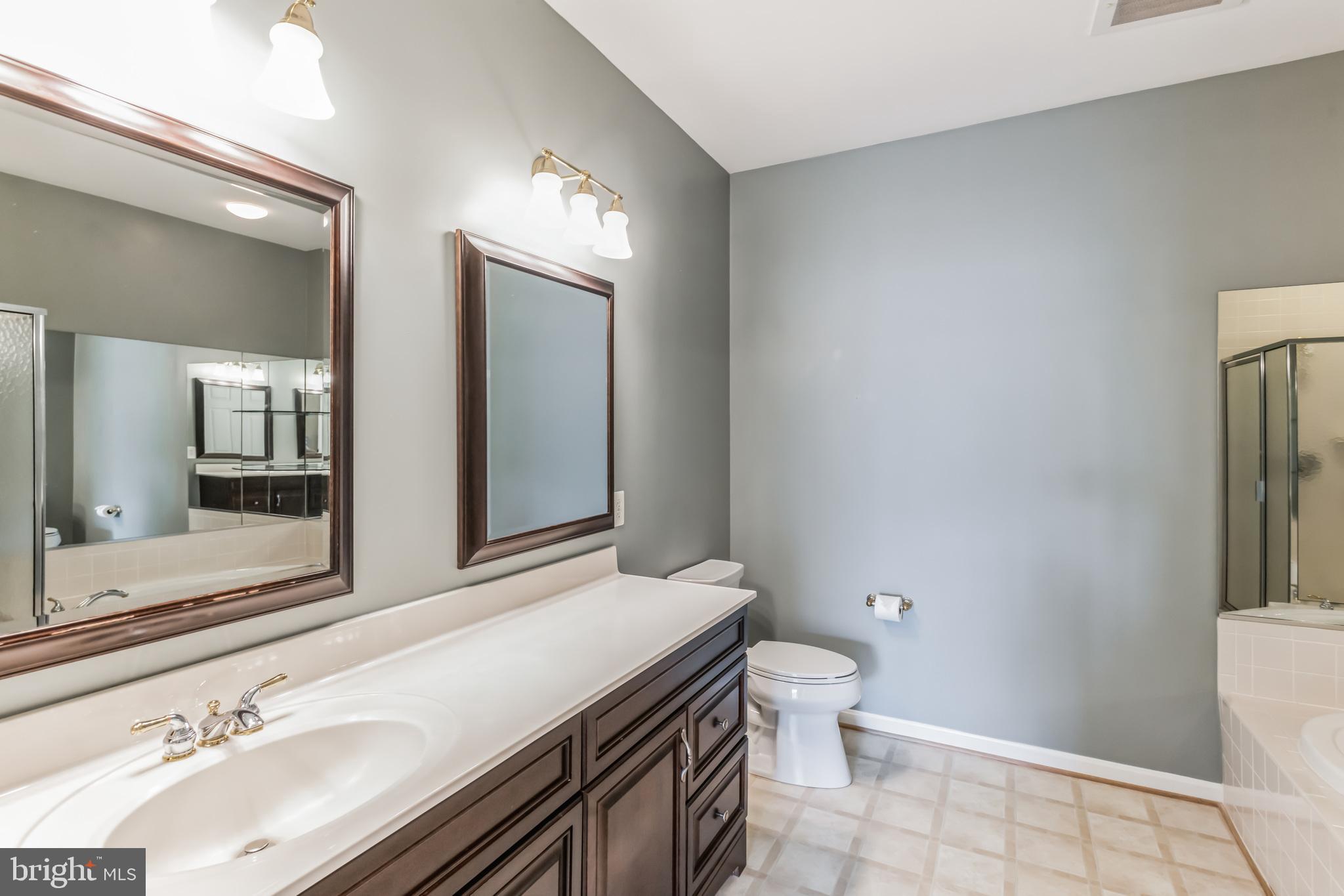 THE HAMLETS AT SOUTH RIVER COLONY - Residential