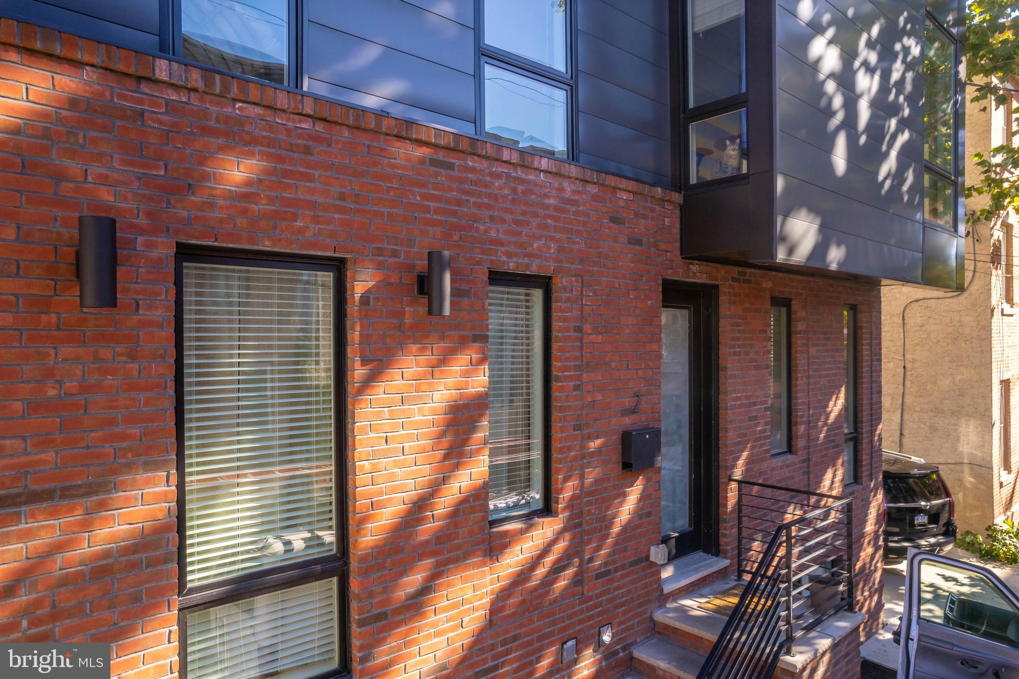 719 N 16TH STREET