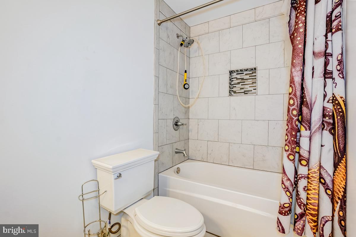 GREEN VALLEY ESTATES - Residential