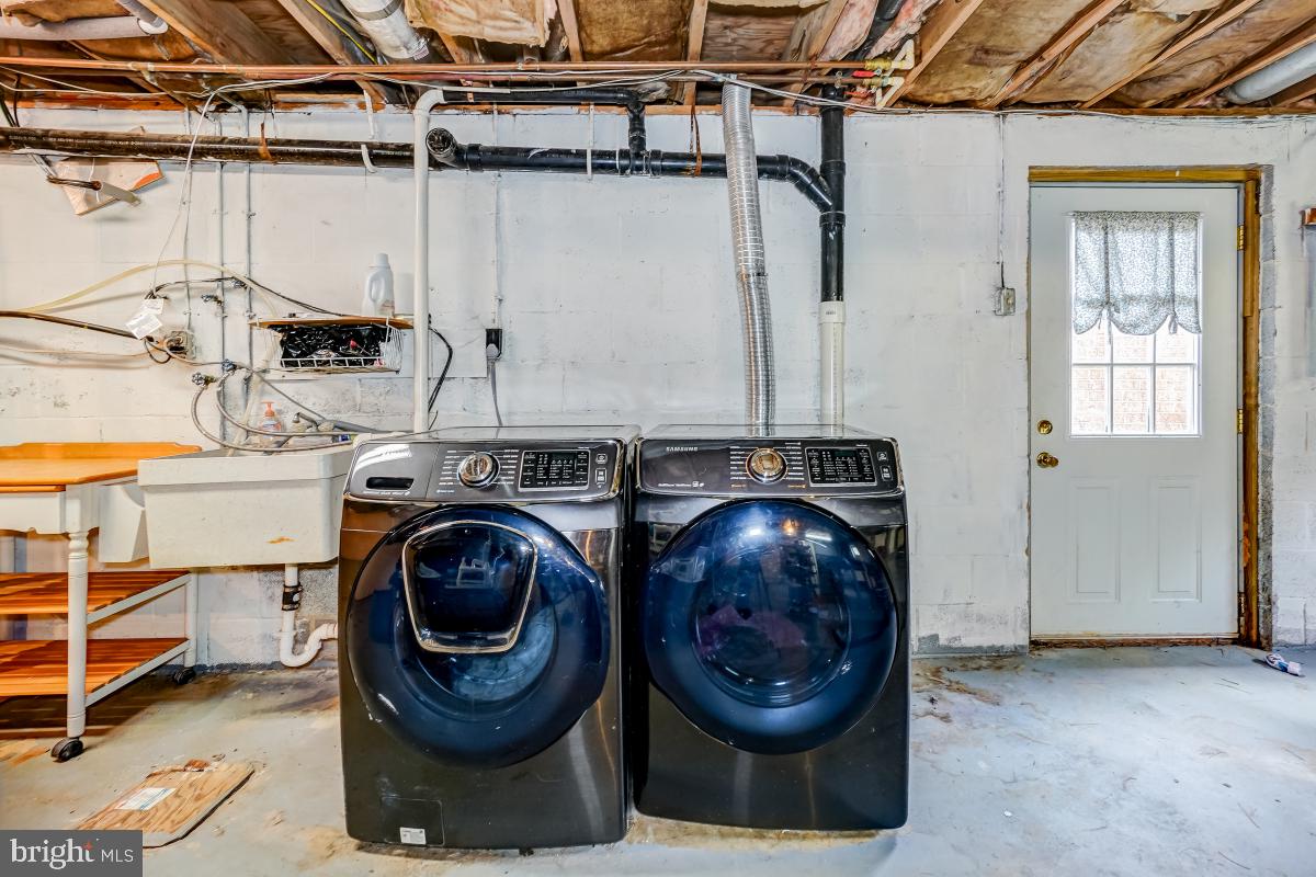 GREEN VALLEY ESTATES - Residential