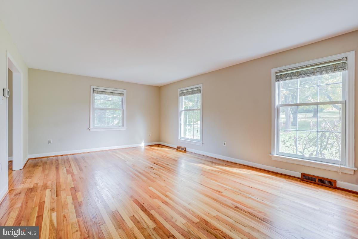 GREEN VALLEY ESTATES - Residential