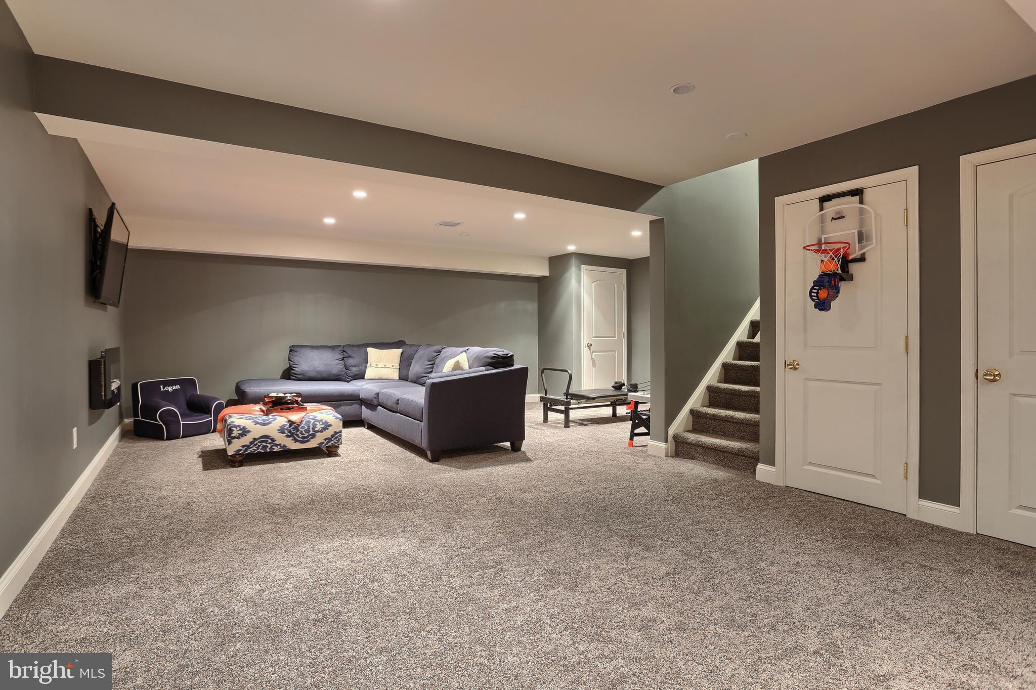 WILLOW BROOK - Residential