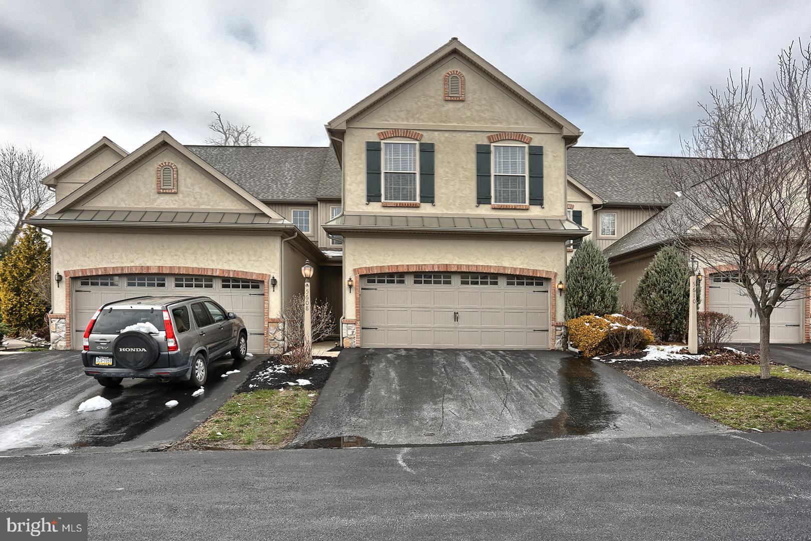 WILLOW BROOK - Residential