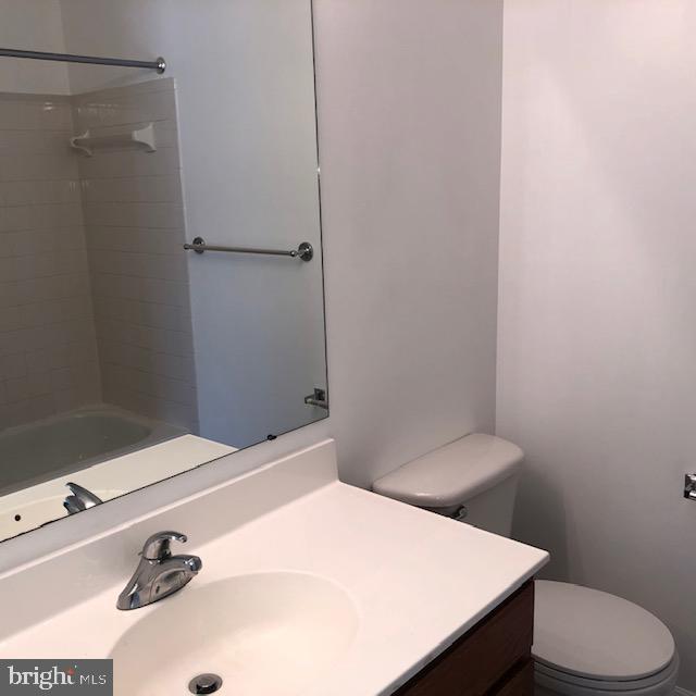 POTOMAC RIDGE - Residential Lease