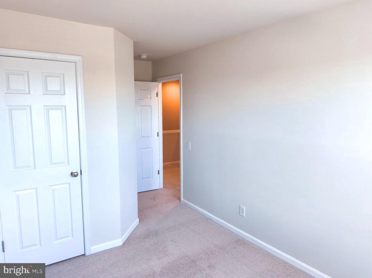 BRAMBLETON LANDBAY 2 - Residential Lease