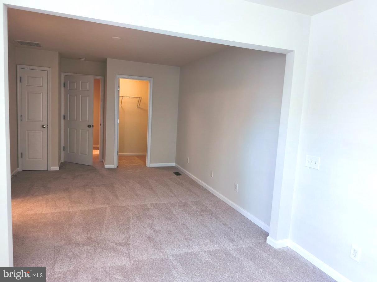 BRAMBLETON LANDBAY 2 - Residential Lease