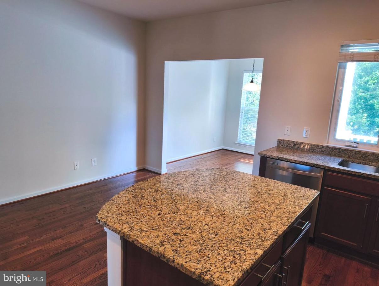 BRAMBLETON LANDBAY 2 - Residential Lease