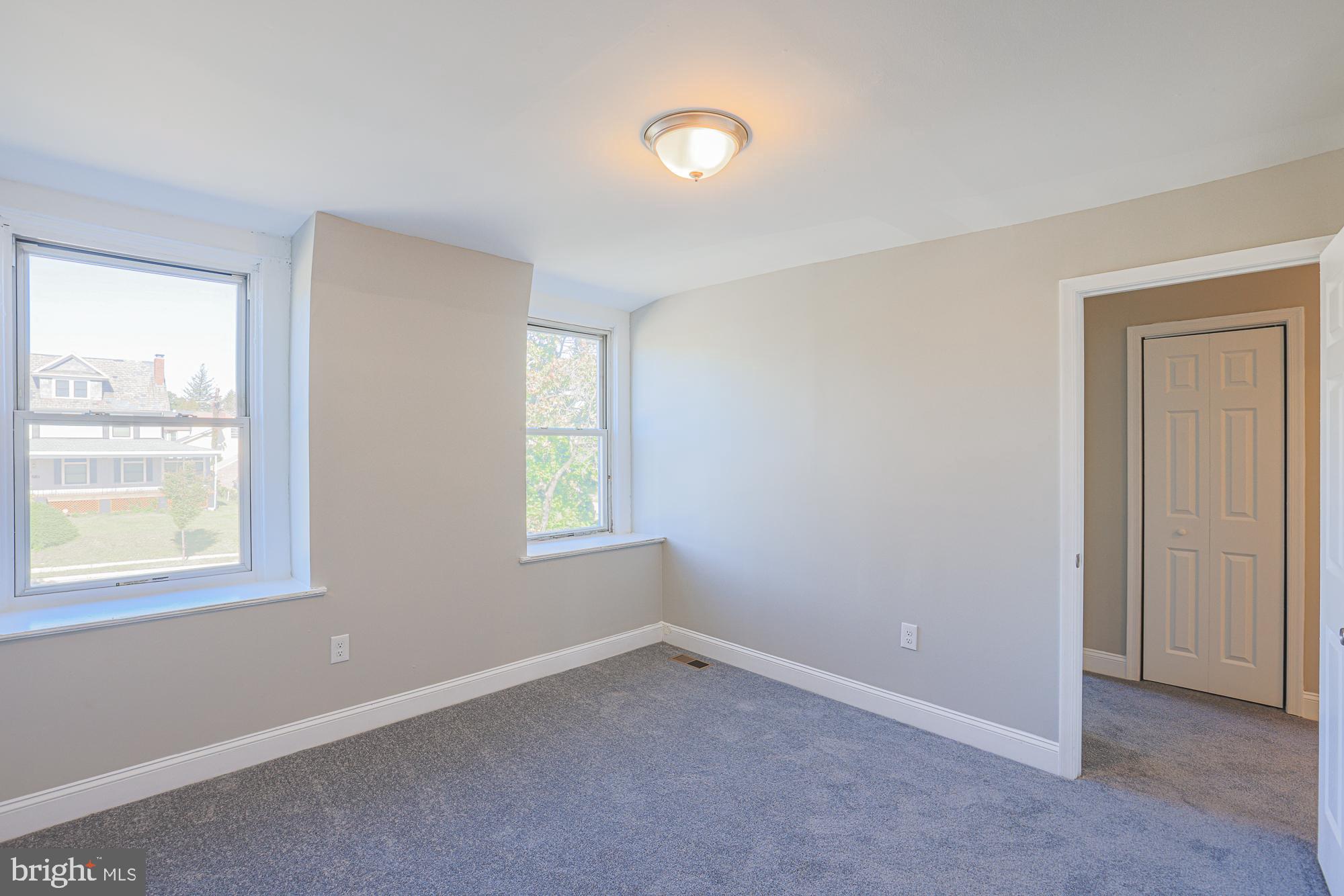 FOREST PARK - Residential