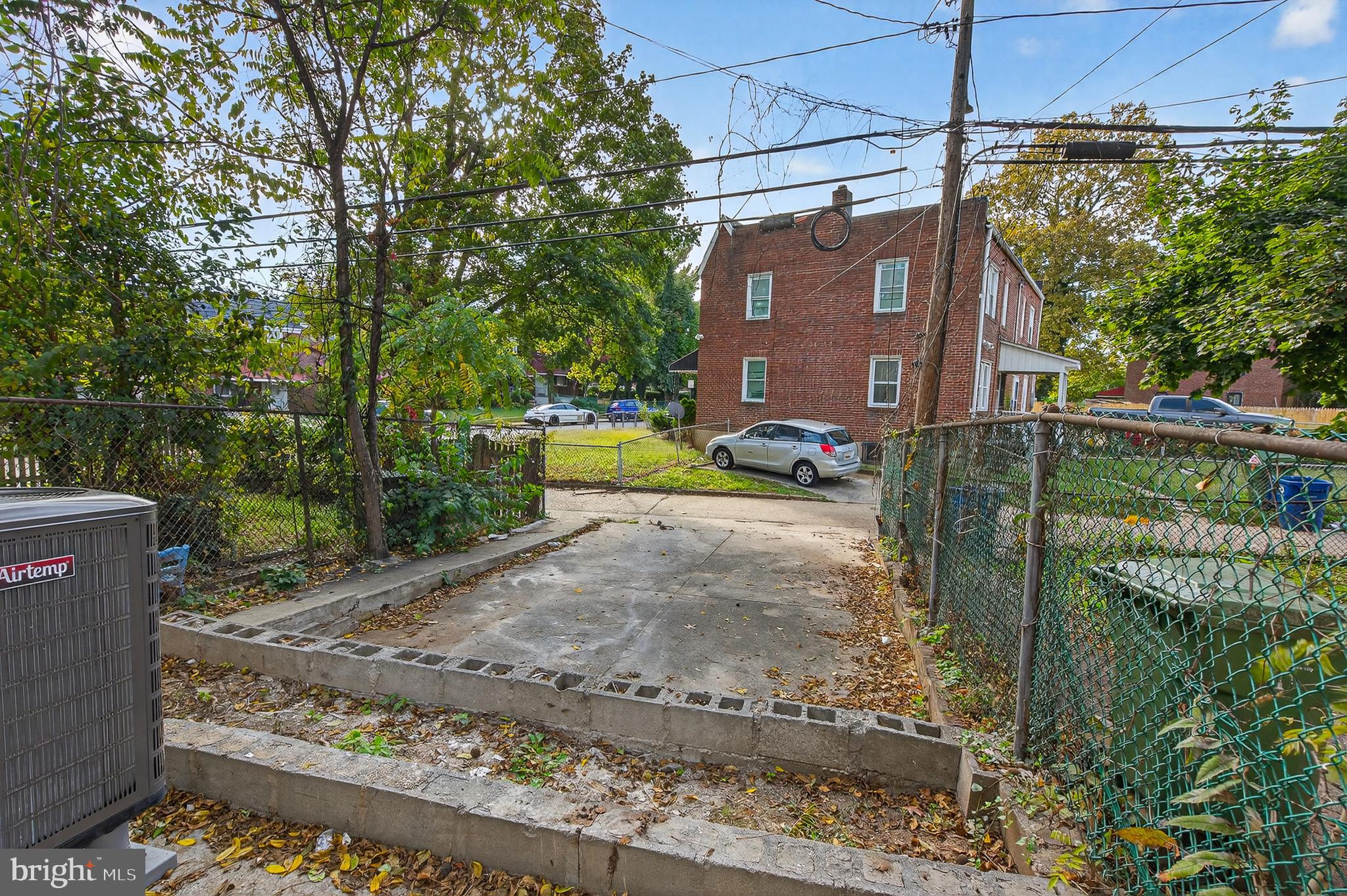 EDMONDSON VIILLAGE - Residential