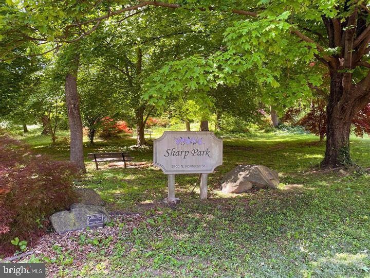 LAUREL MEWS - Residential Lease