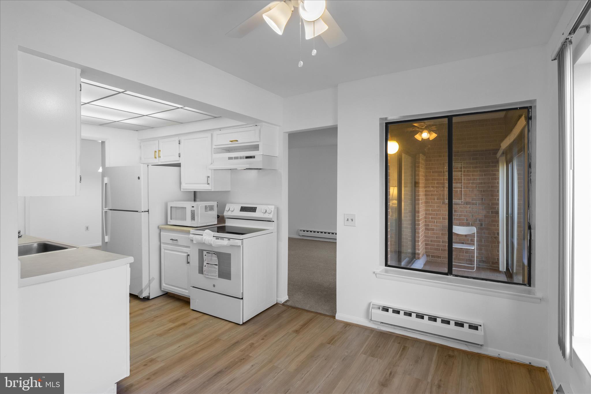 ROSSMOOR MUTUAL #19 - Residential