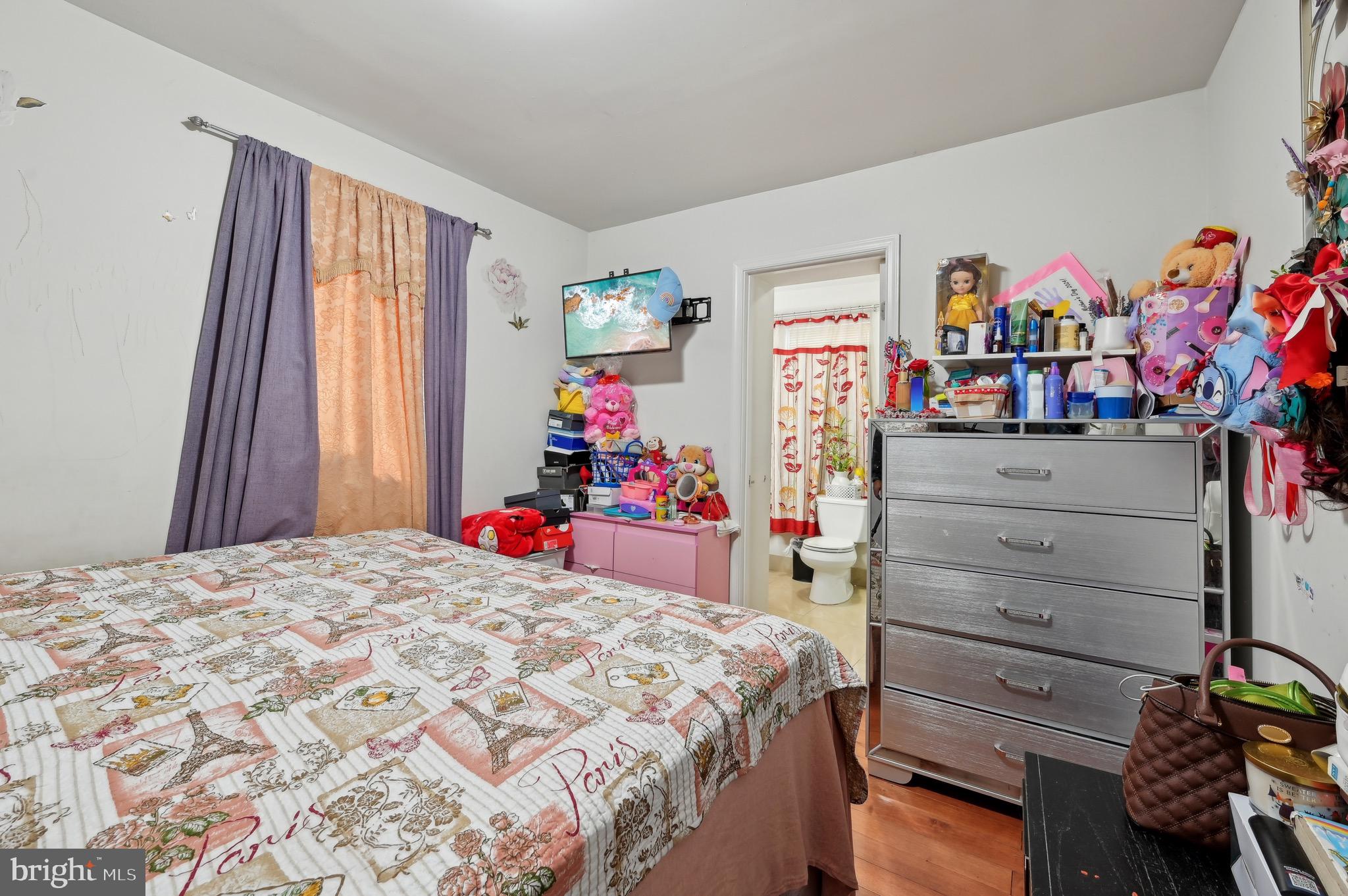 ENGLISH CONSUL ESTATES - Residential