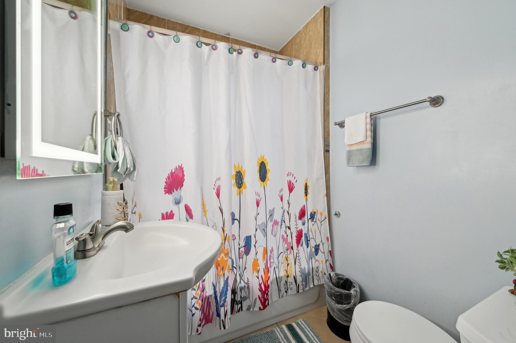 ENGLISH CONSUL ESTATES - Residential