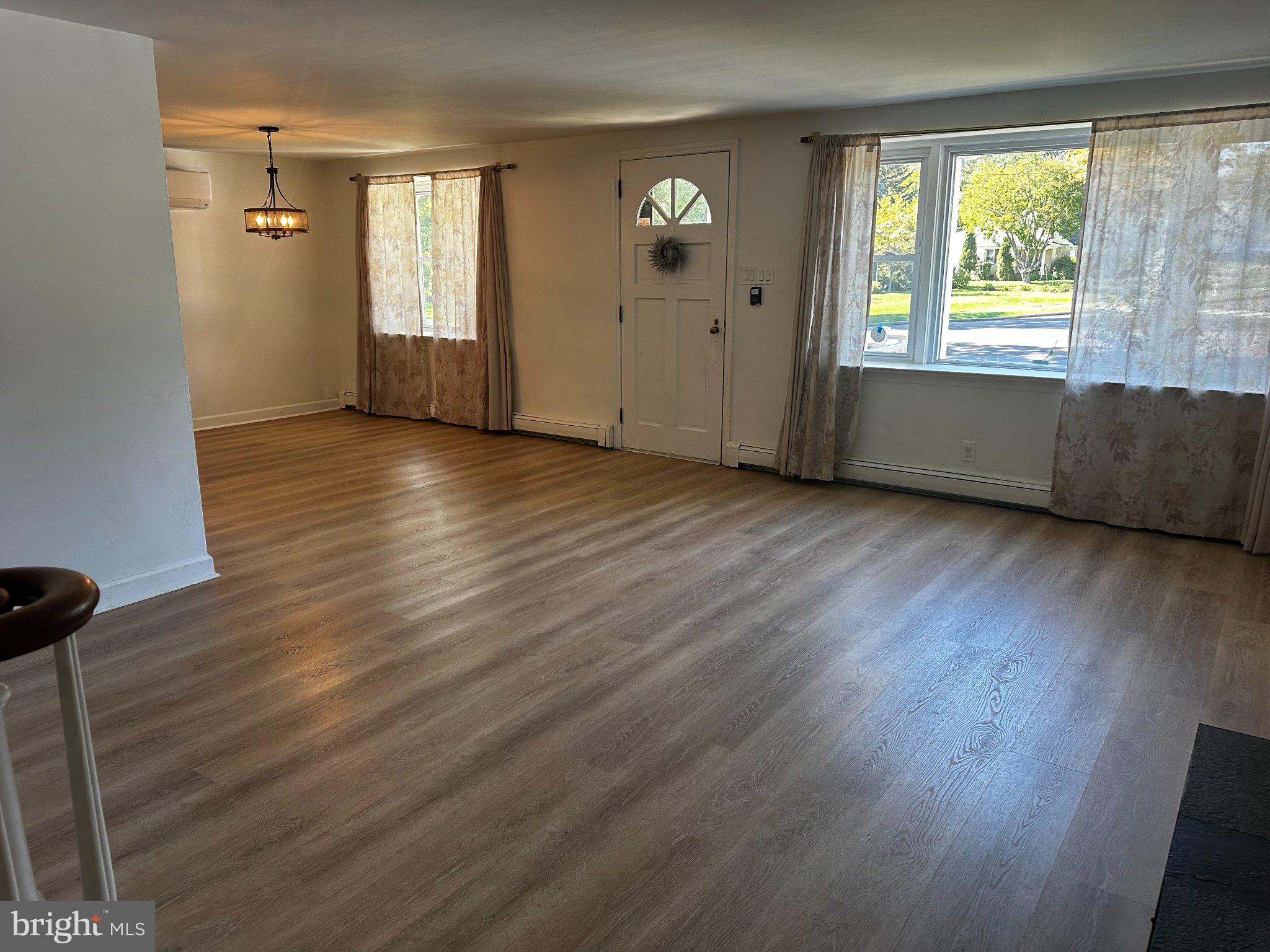 207 GREENWOOD ROAD