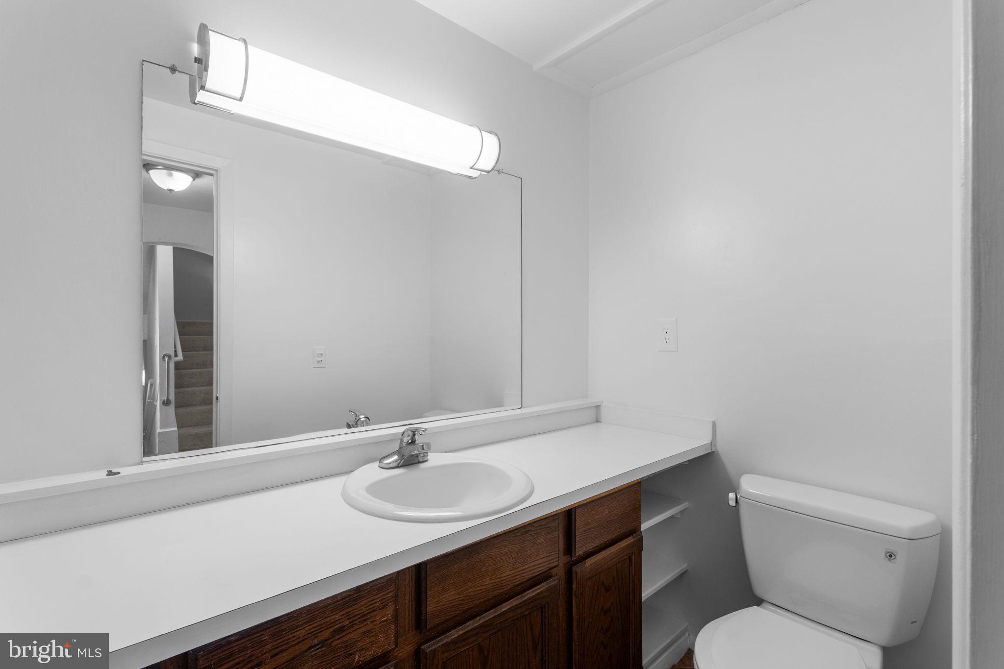 RESTON - Residential