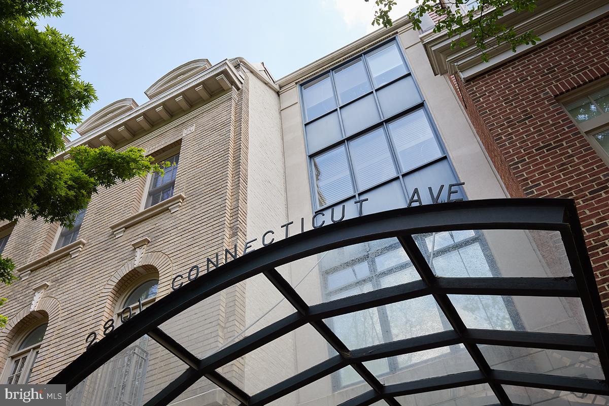 2801 CONNECTICUT AVENUE NW 32