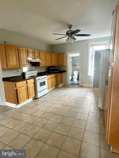 PHILADELPHIA (SOUTH) - Residential Lease