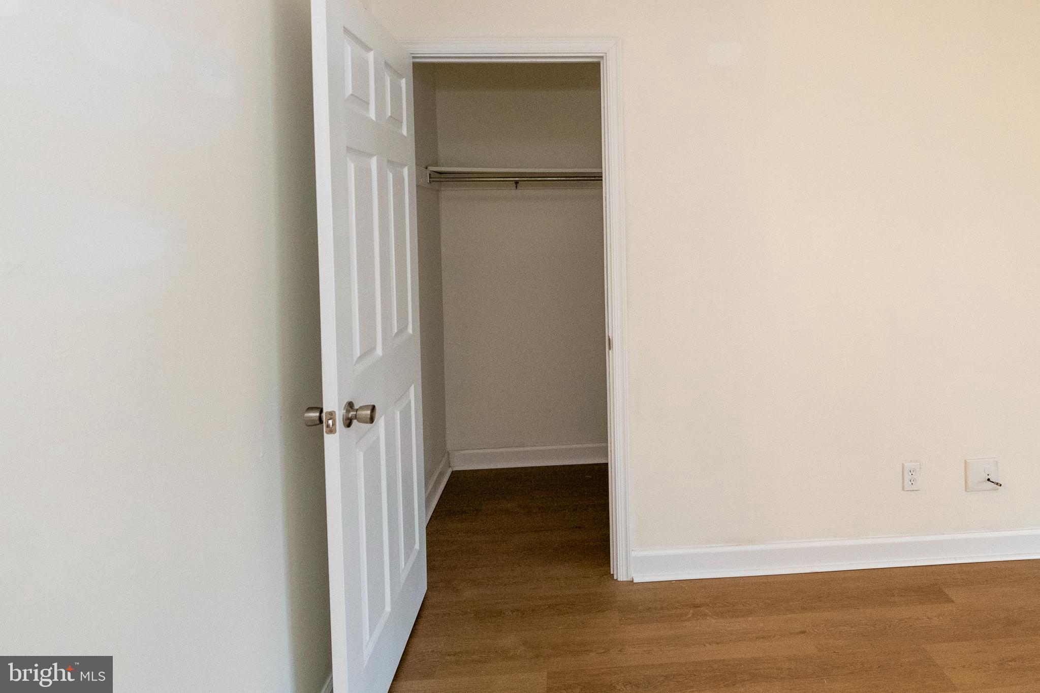 BROOKHAVEN - Residential