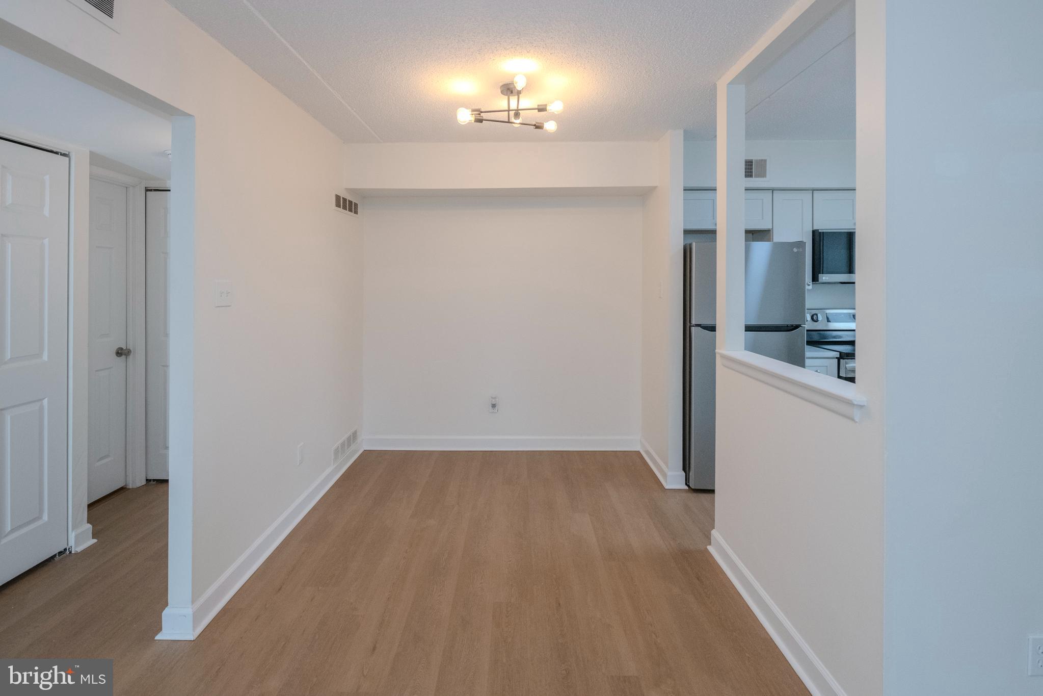 BROOKHAVEN - Residential