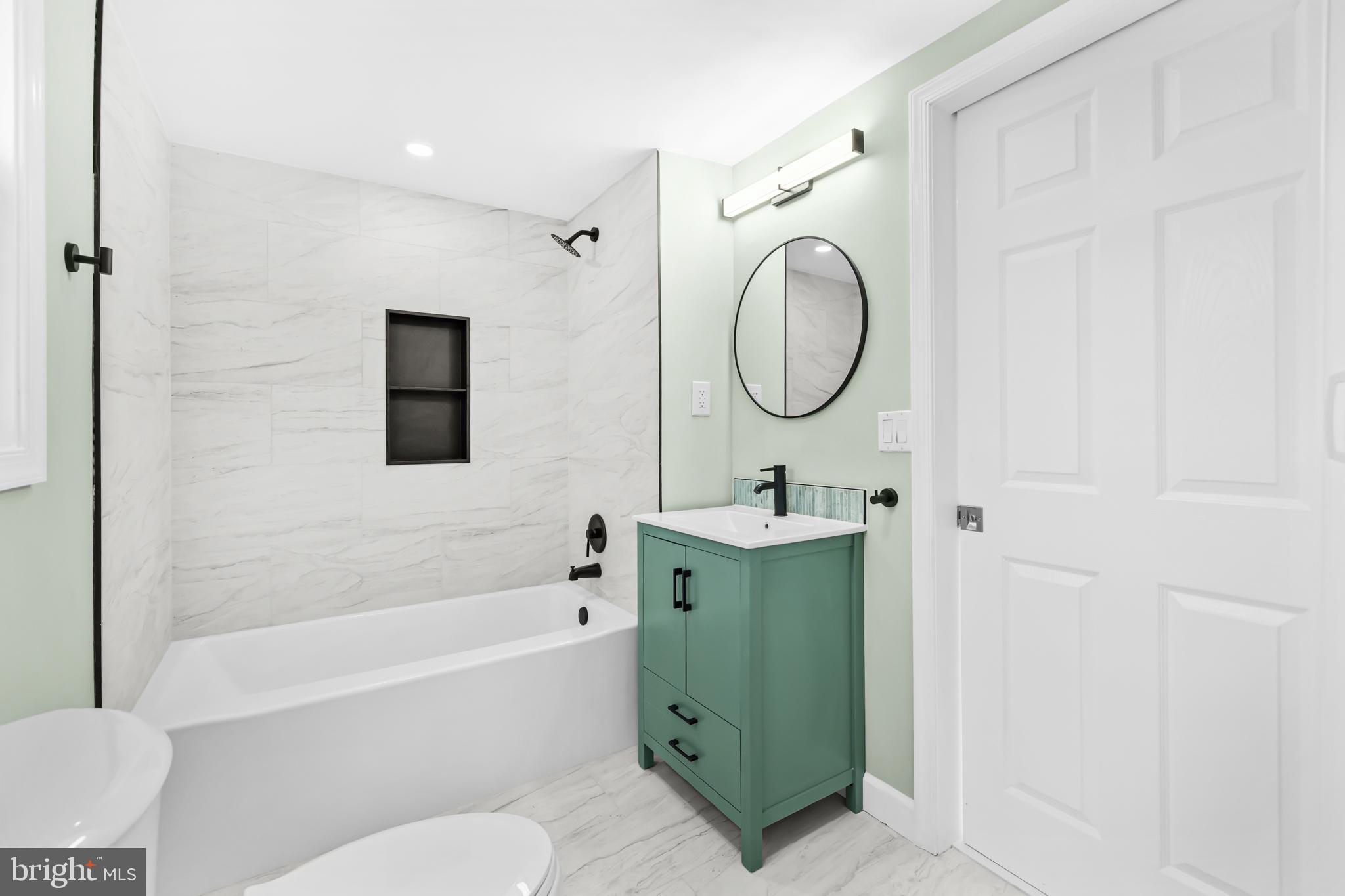 SUNNYSIDE - Residential