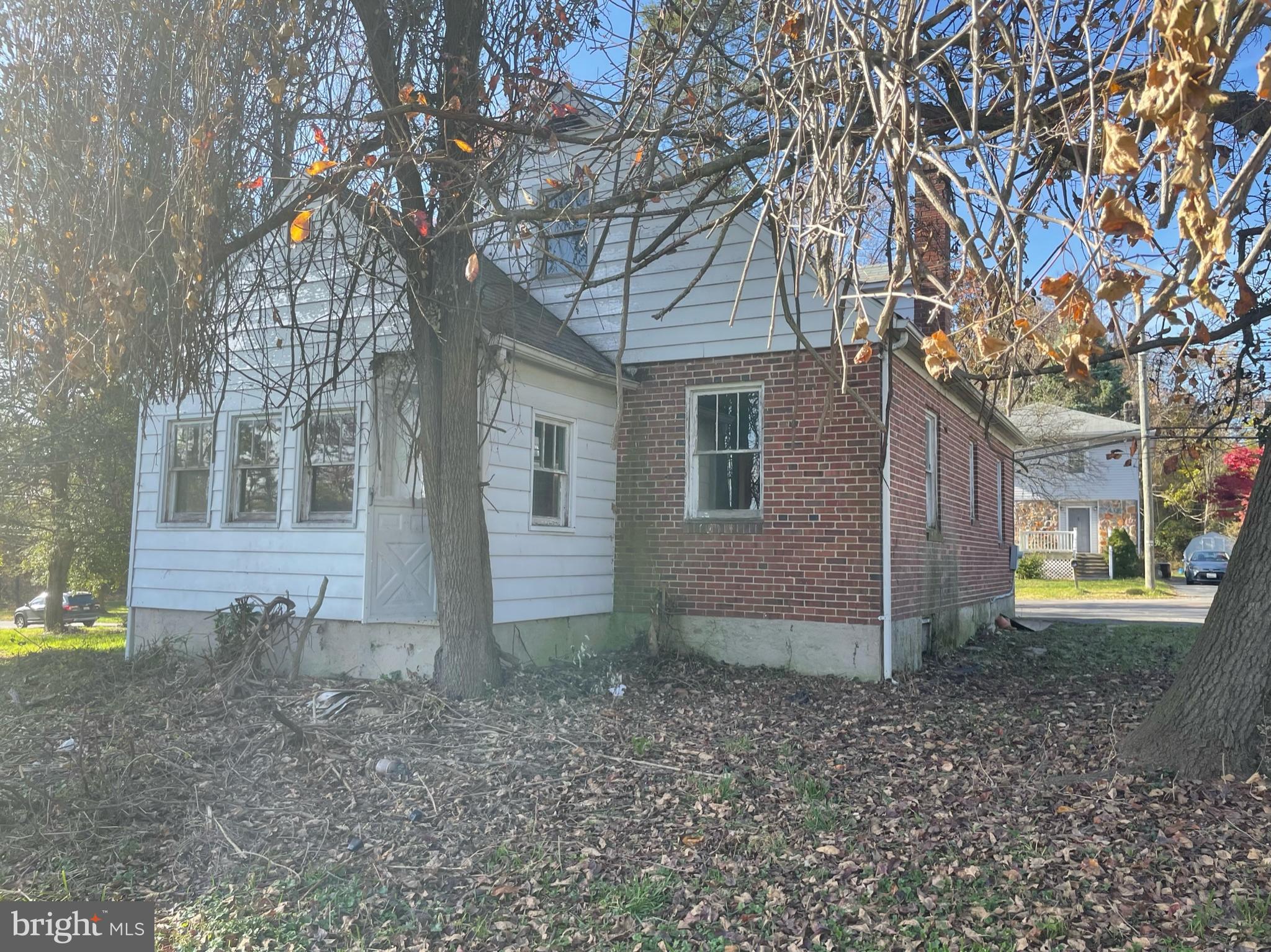 HAYWOOD HEIGHTS - Residential