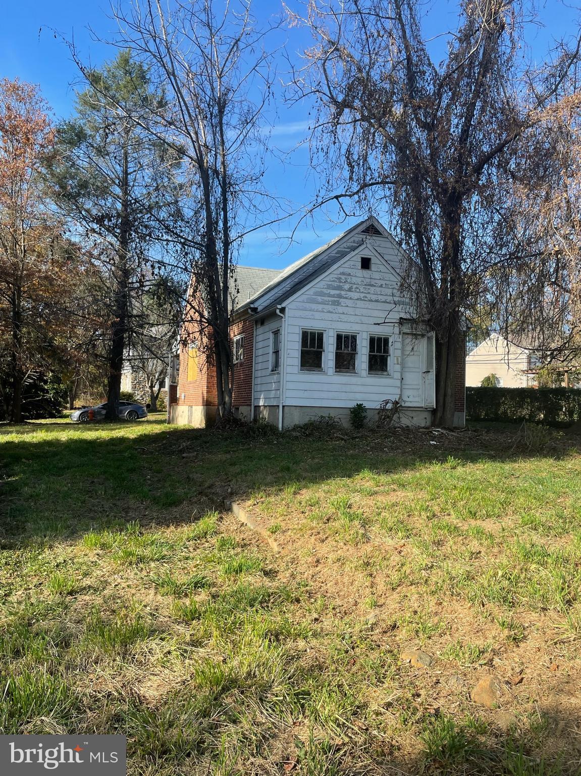 HAYWOOD HEIGHTS - Residential