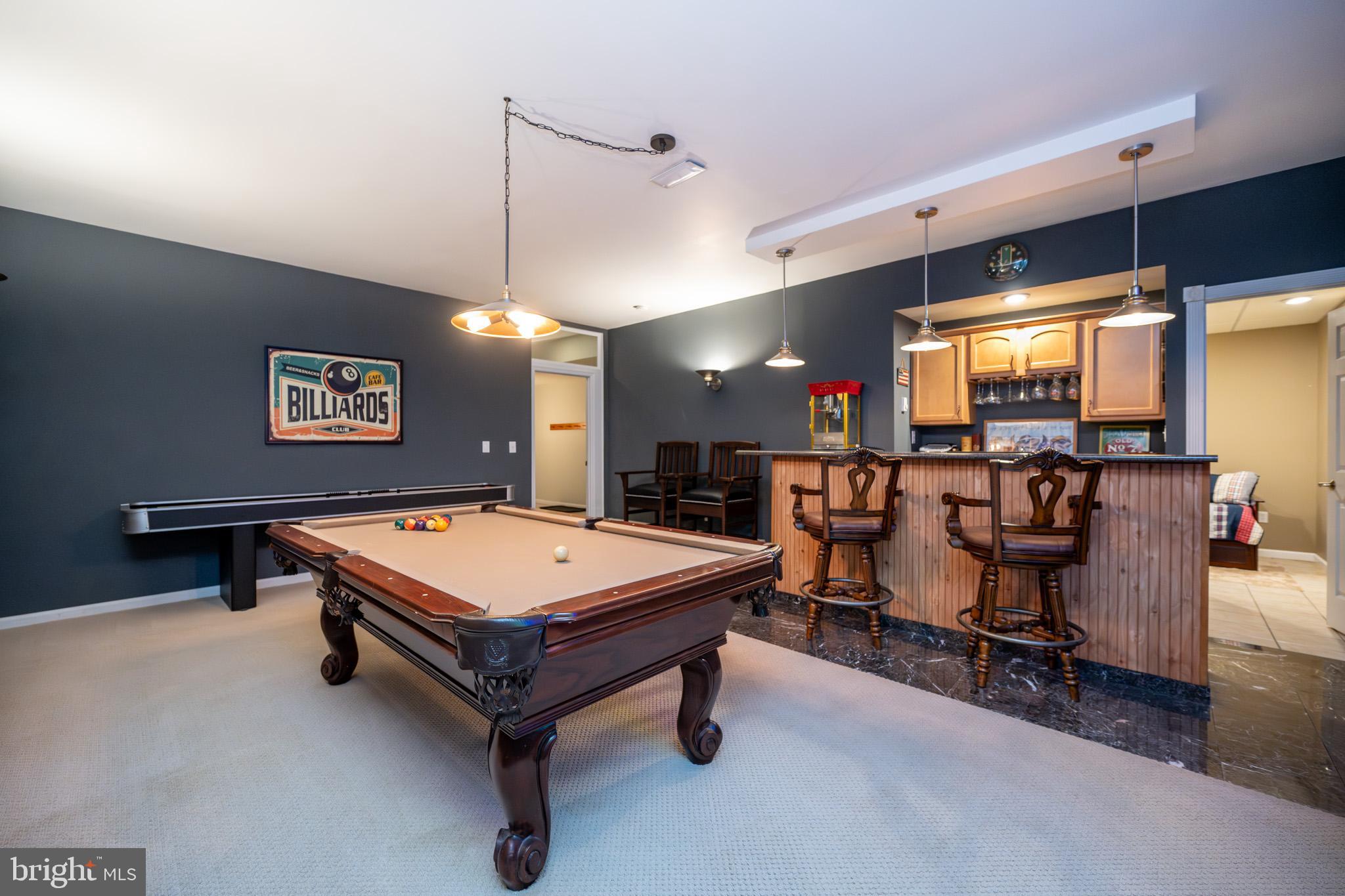 MOUNTAINSIDE - Residential