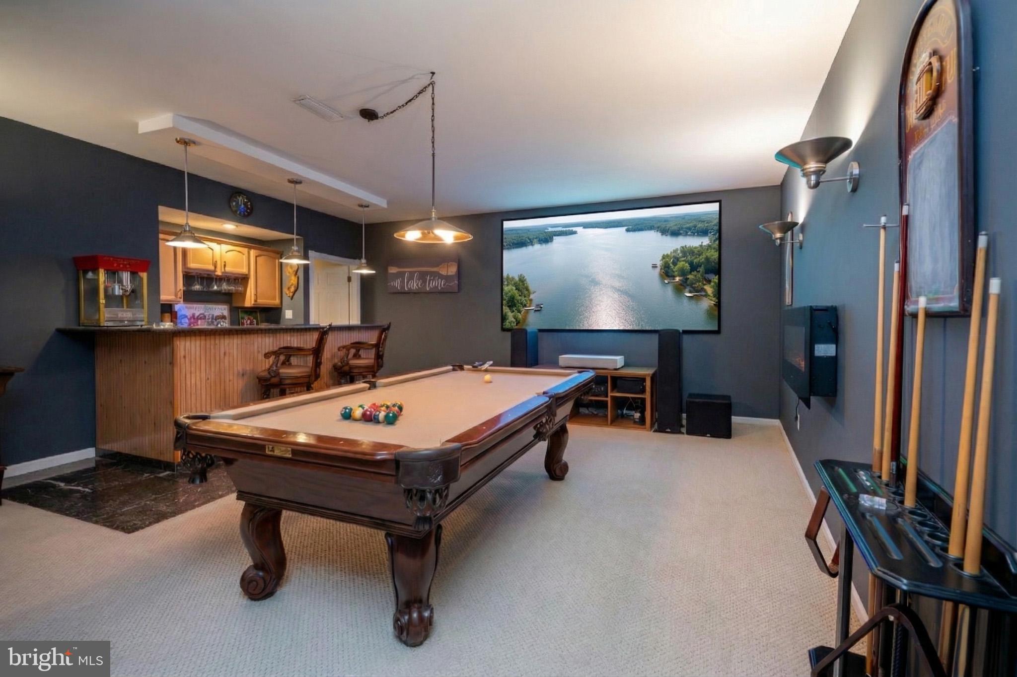 MOUNTAINSIDE - Residential