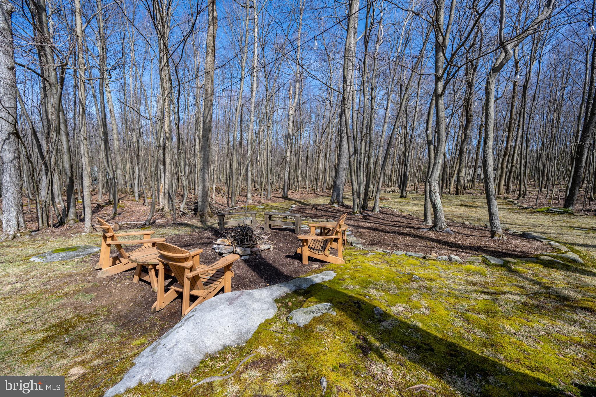 MOUNTAINSIDE - Residential