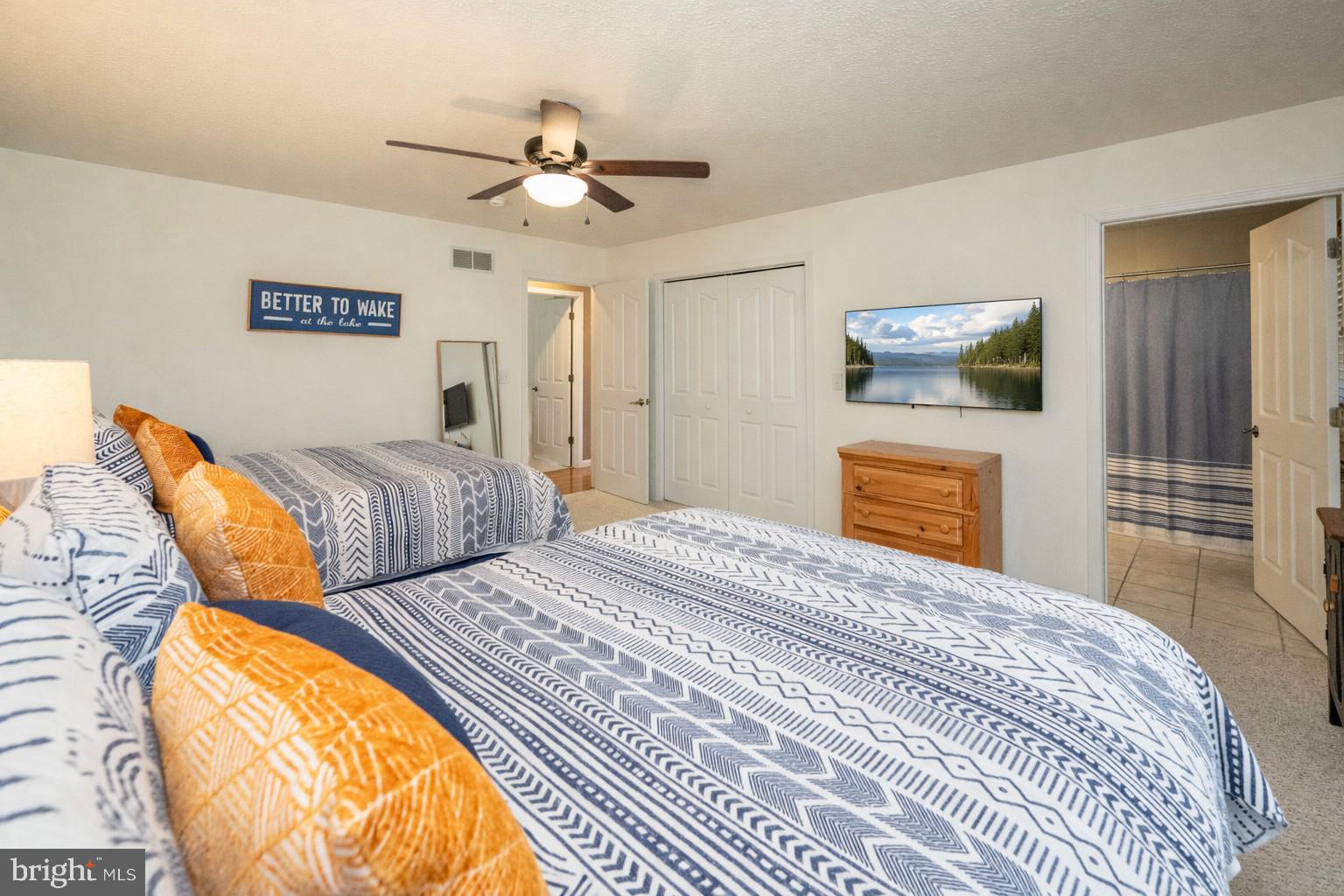 MOUNTAINSIDE - Residential