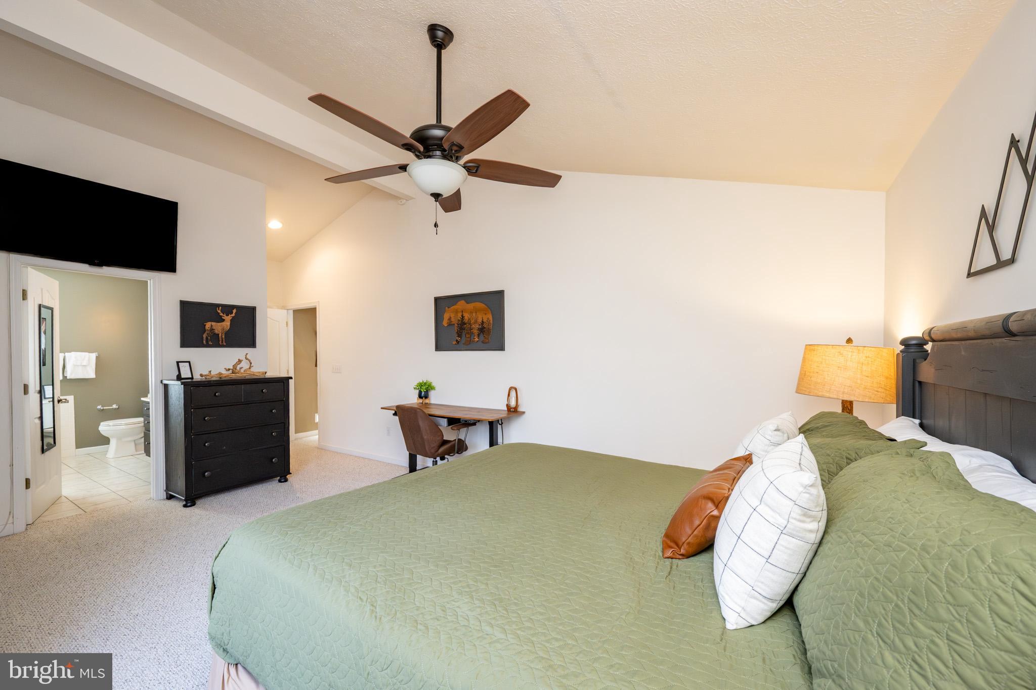 MOUNTAINSIDE - Residential